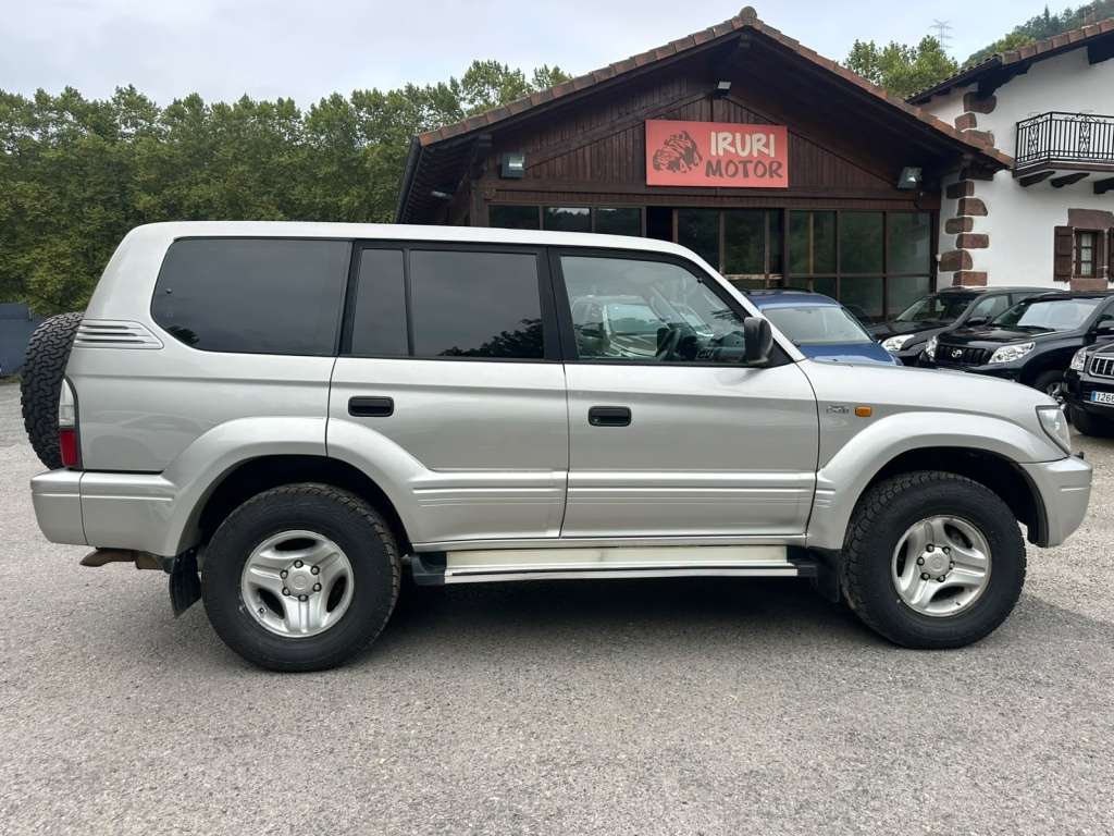 Toyota Land Cruiser 90 TD VX - foto 1