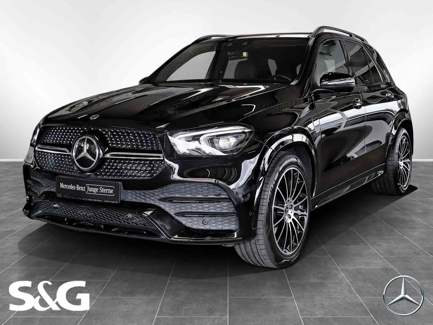 Mercedes-Benz GLE 450 4MATIC 360°+AHK+Pano+HUD+Keyless-Go+21 crna - 1
