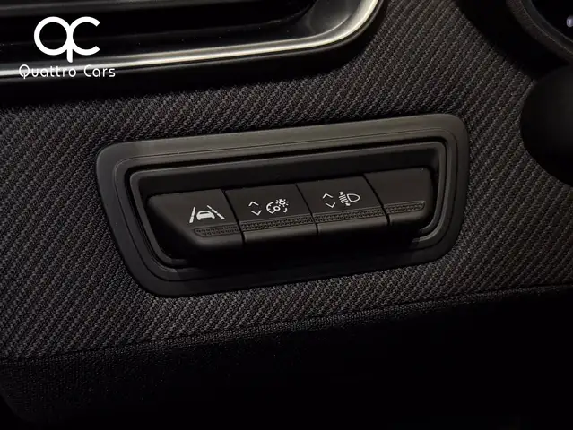Renault Clio view 25