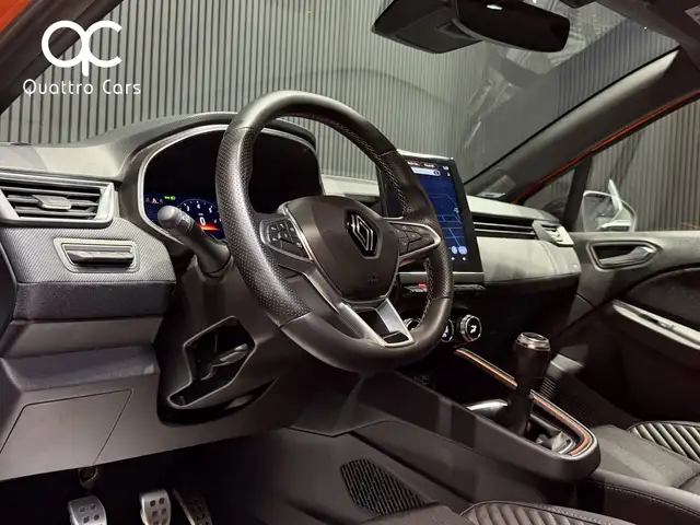 Renault Clio view 12
