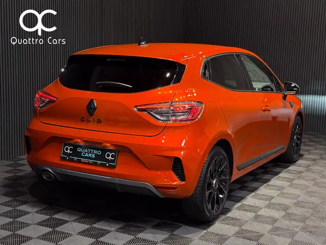 Renault Clio view 8