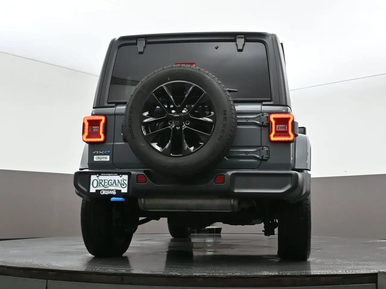 Jeep Wrangler снимка Jeep Wrangler