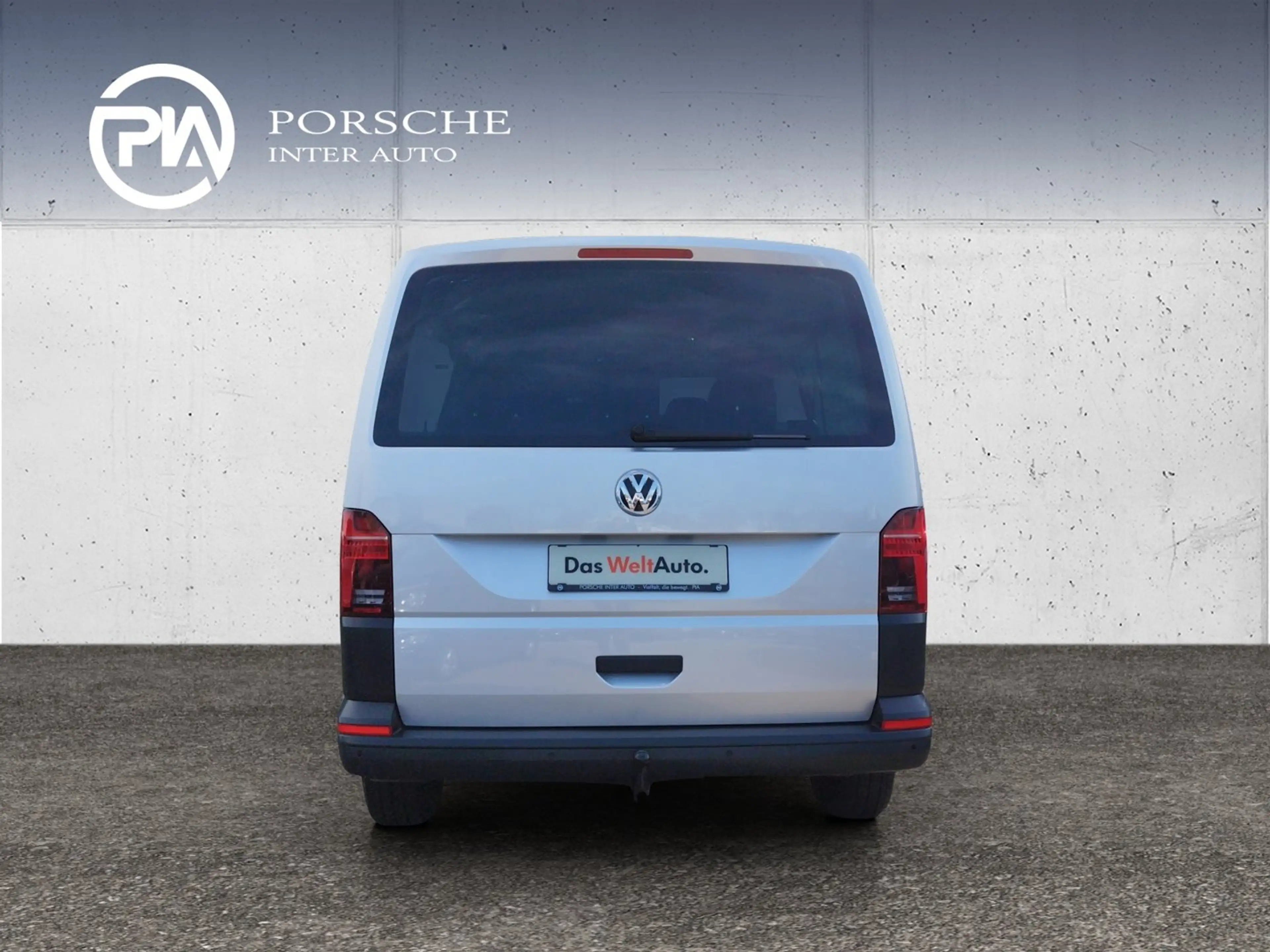 Volkswagen T6.1 Transporter Kombi LR TDI 4MOTION — photo 5