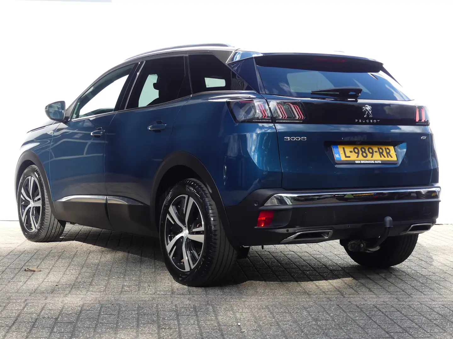 Peugeot 3008 1.2 PureTech 130PK GT | TREKHAAK | ADAPTIVE CRUISE Blau - 2