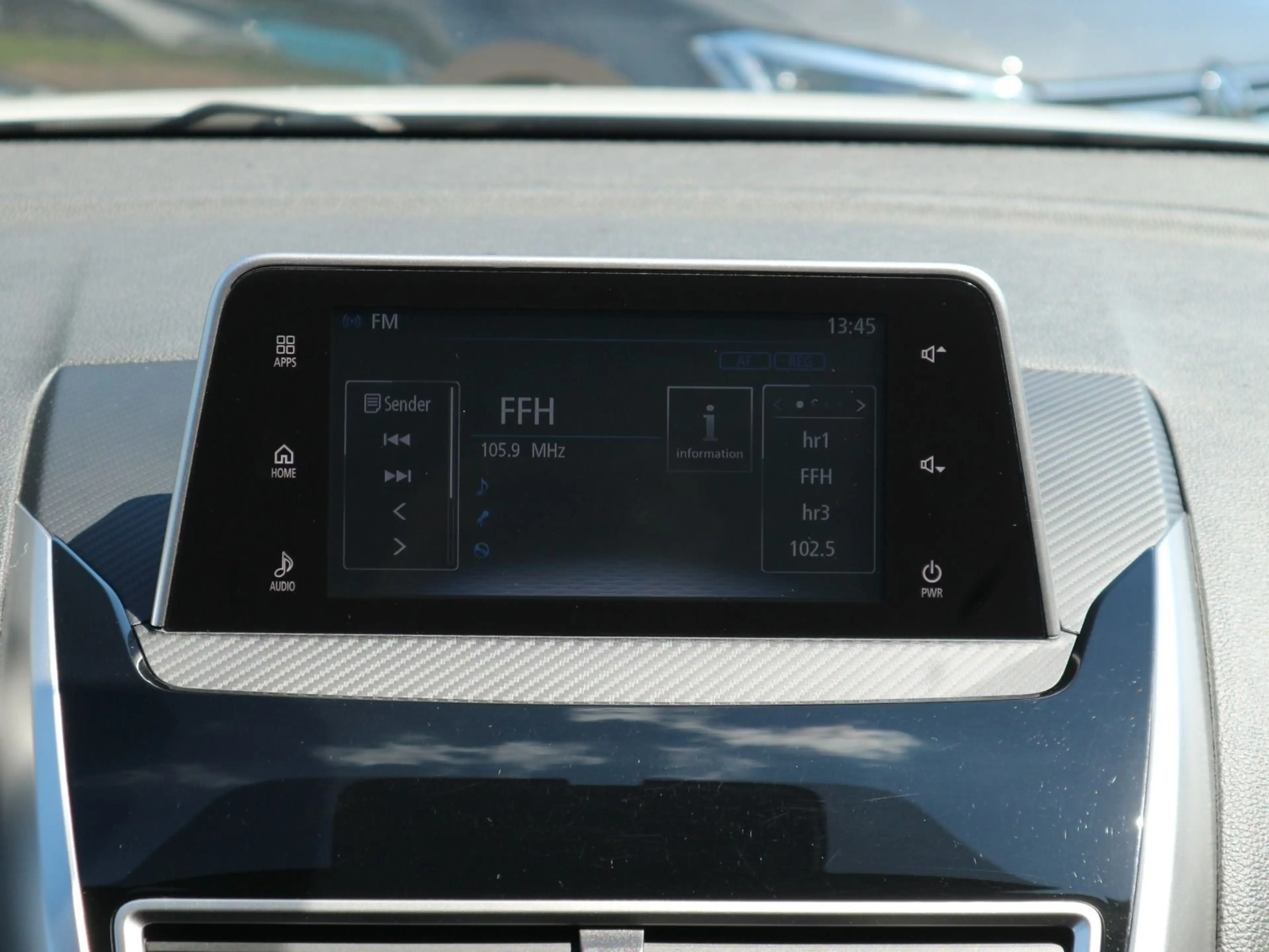 Mitsubishi Eclipse Cross 2.2 DI-D 4WD Active+ 360° LED AHK — photo 11