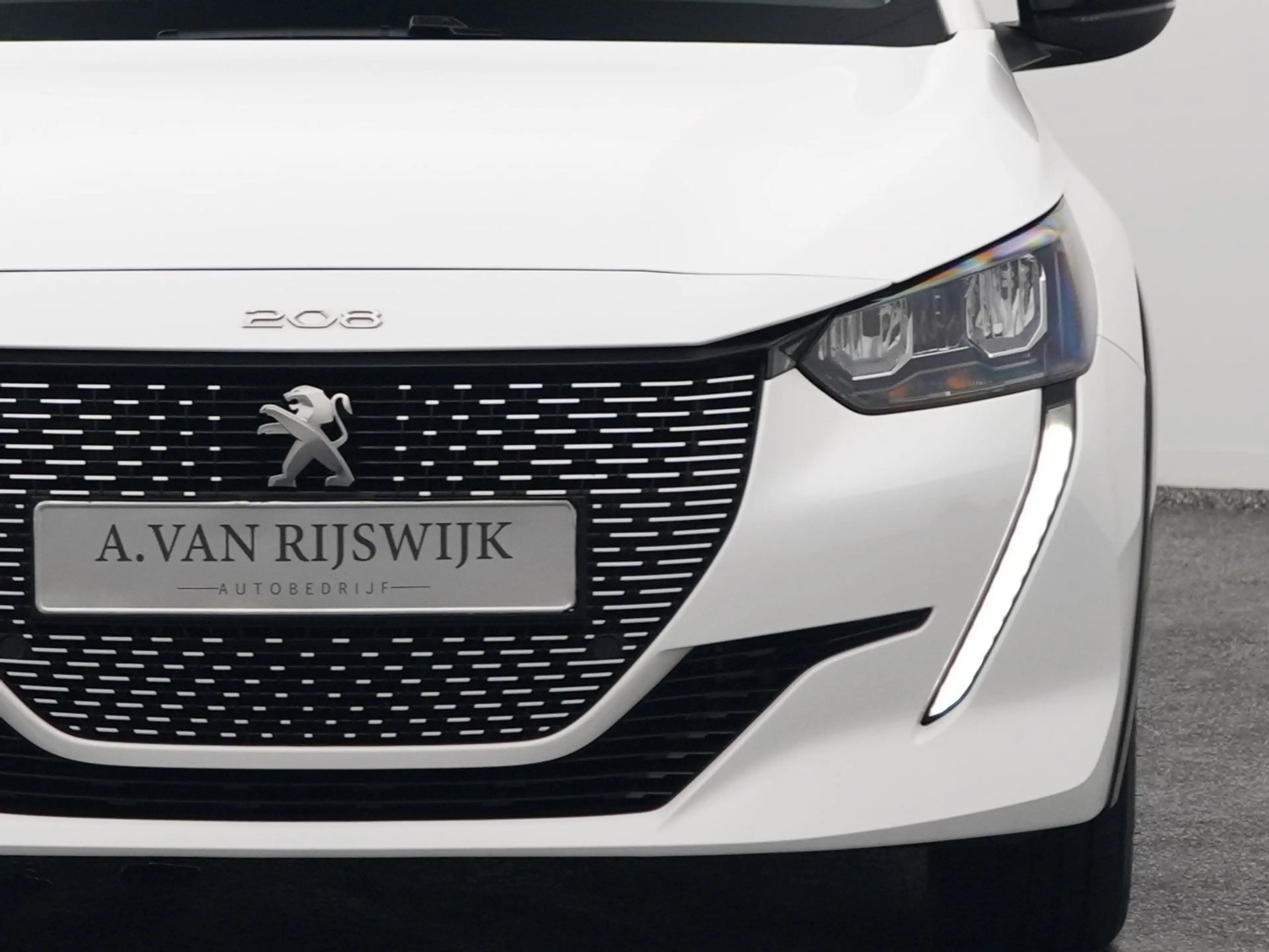 Peugeot e-208 EV Active 50 kWh | CARPLAY — photo 20