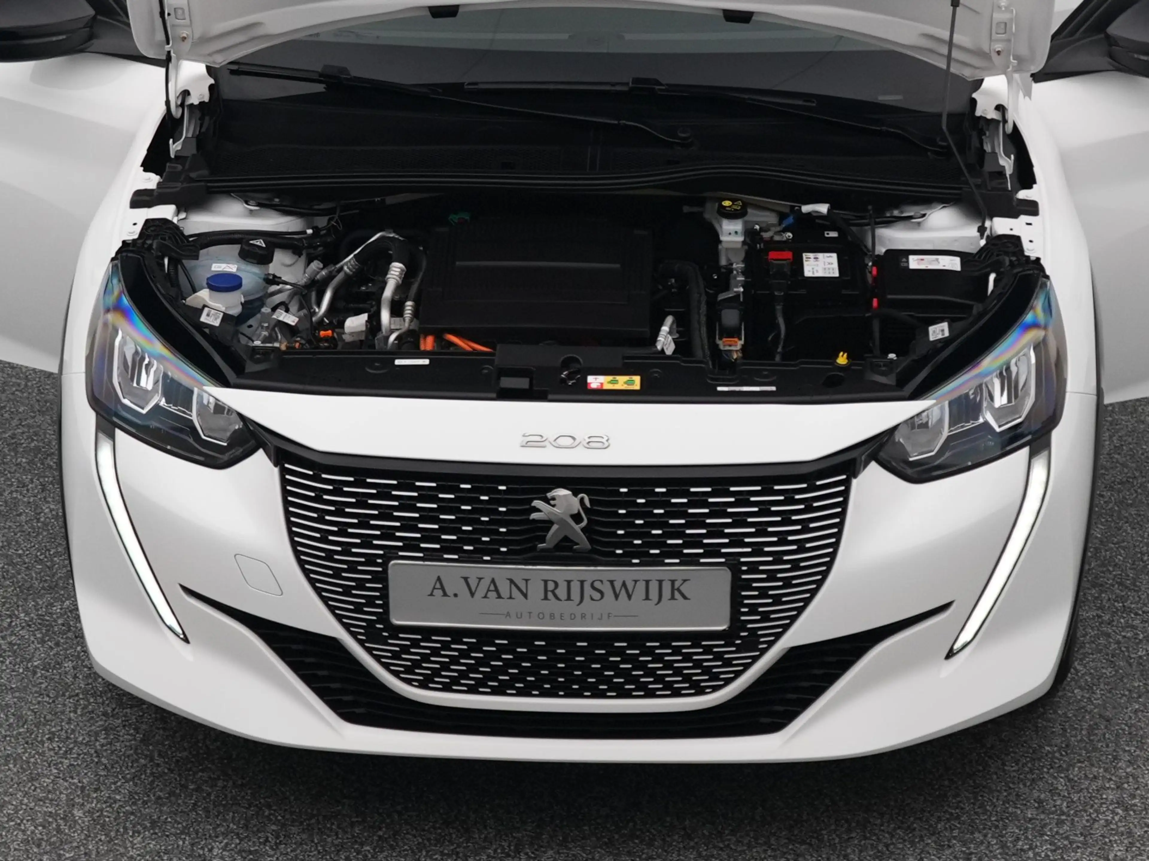 Peugeot e-208 EV Active 50 kWh | CARPLAY — photo 32