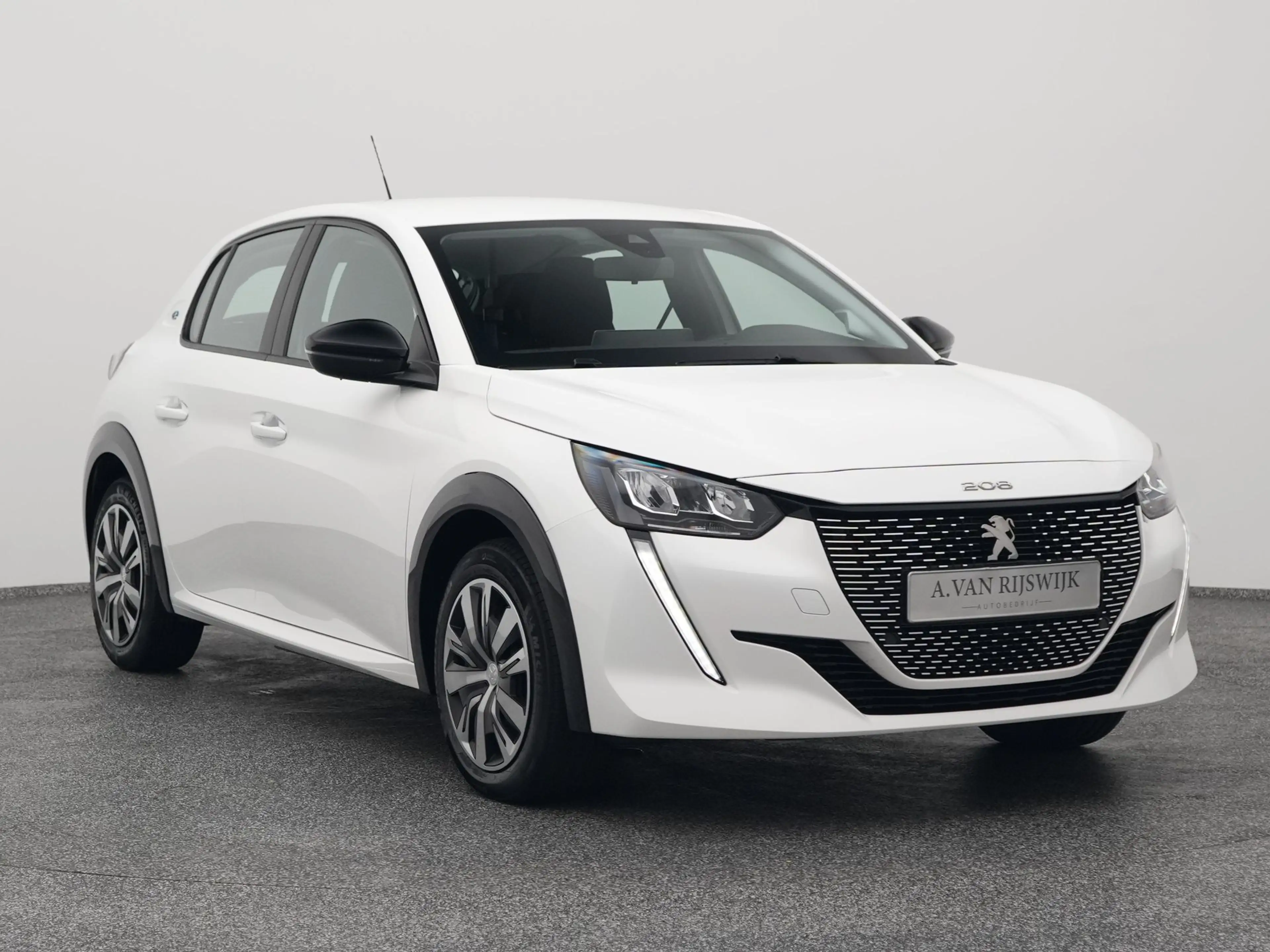 Peugeot e-208 EV Active 50 kWh | CARPLAY — photo 2