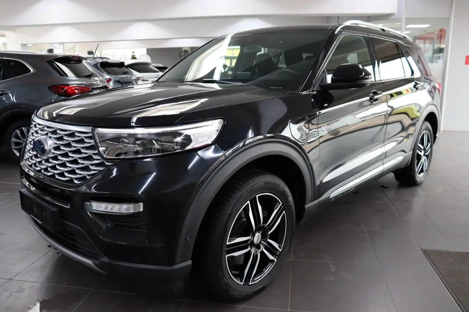 Ford Explorer Platinum PHEV 4x4 Pano Leder Noir - 1
