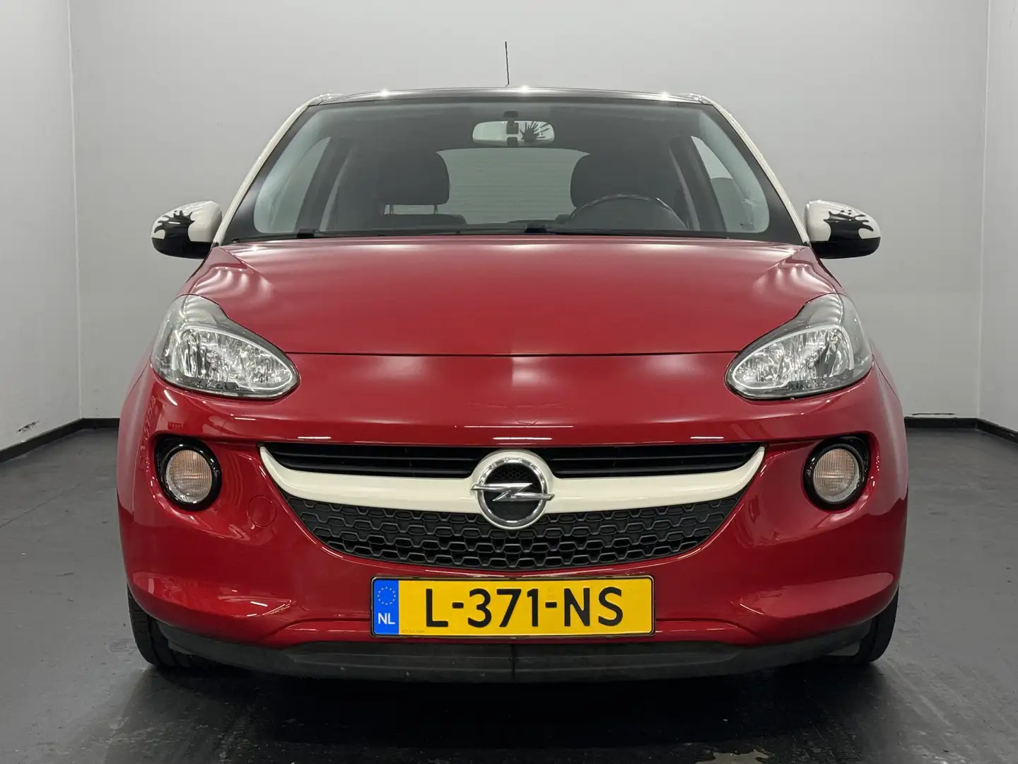 Opel Adam 1.2 Glam Airco, Pano, Parkeer sensoren, Cruise con Rood - 2