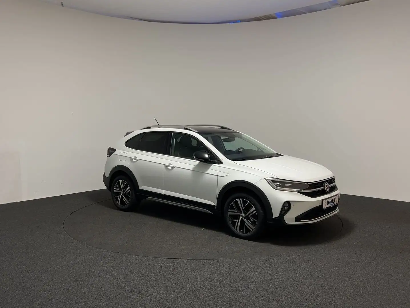 Volkswagen Taigo Style 1.0 l TSI OPF DSG Black CarPlay ACC Schwarz - 2