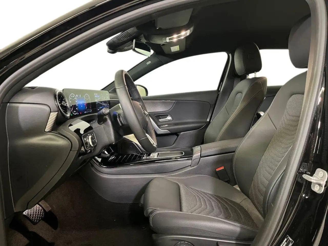 Mercedes-Benz A-Class 2026 — фото 10