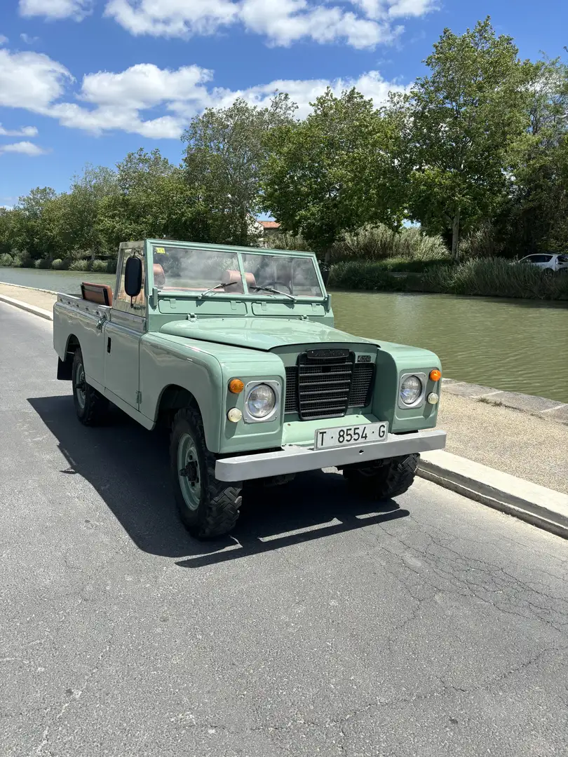 Land Rover Series 109 - 1