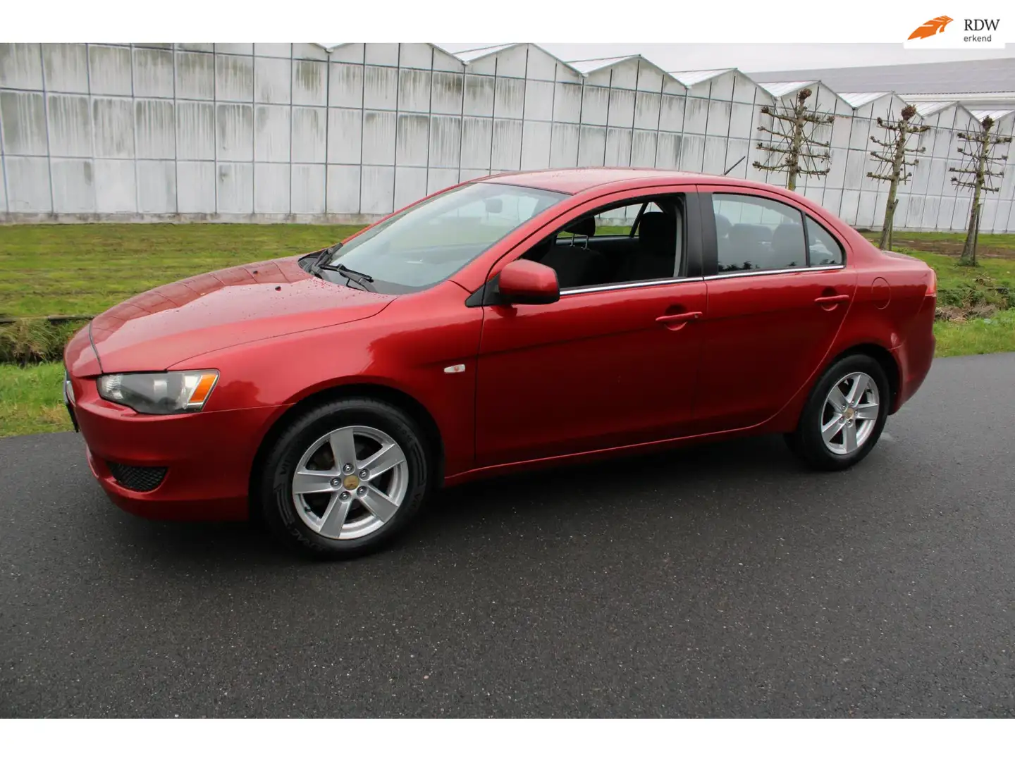 Mitsubishi Lancer Sports Sedan 1.8 Invite Rouge - 1