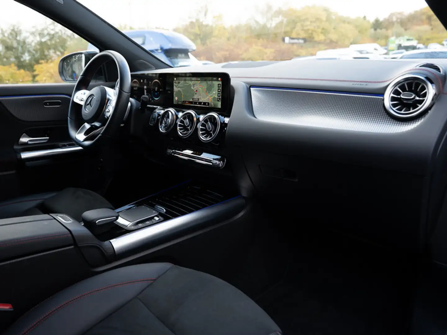 Mercedes-Benz EQA 250 AMG-Sport/LED/Cam/Night/Totw/EASY-P/Ambi Weiß - 2