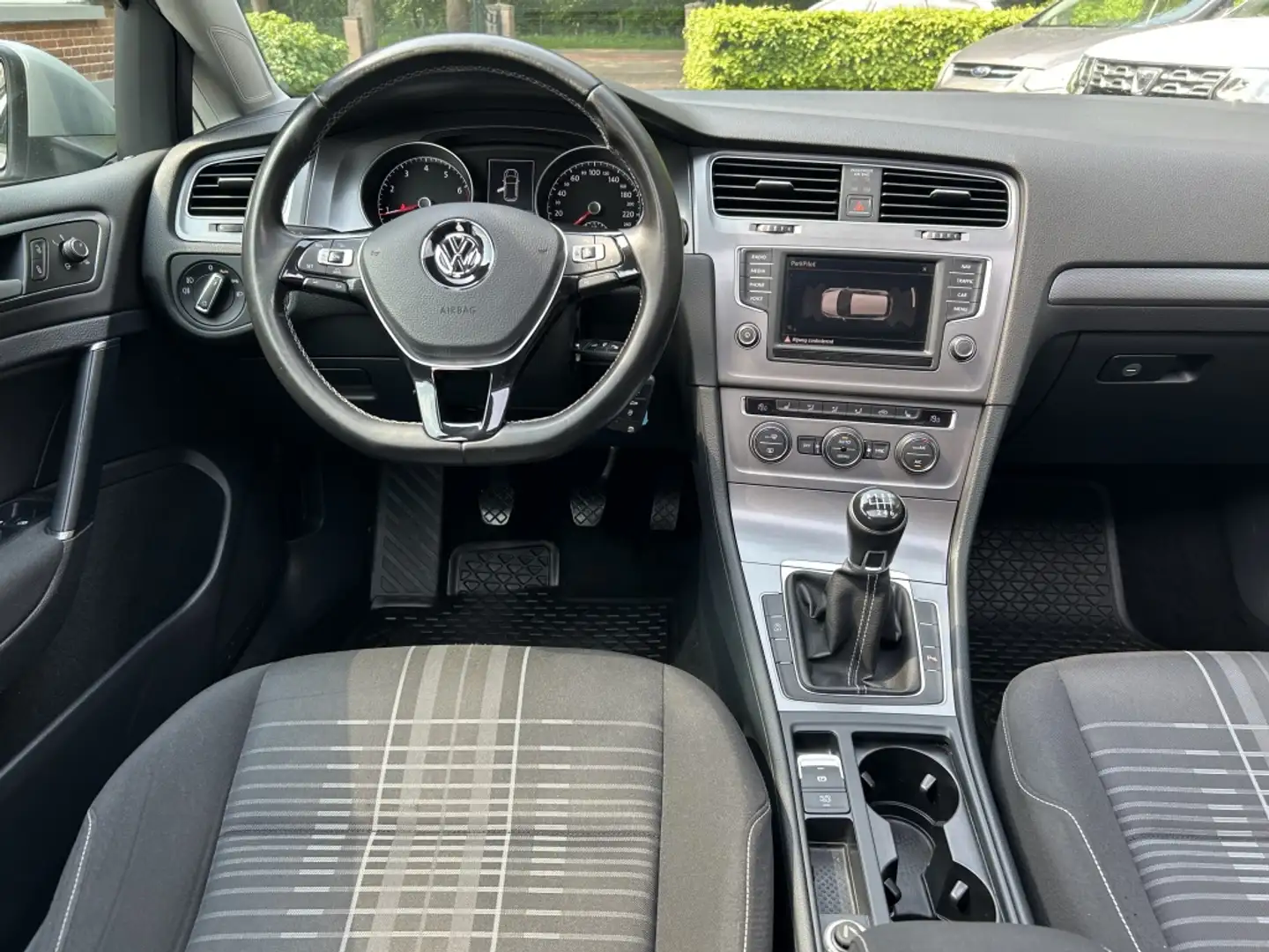 Volkswagen Golf 1.4 TSI 150pk 5-drs. Schuif/Kanteldak, Navi, Stoel Gris - 2