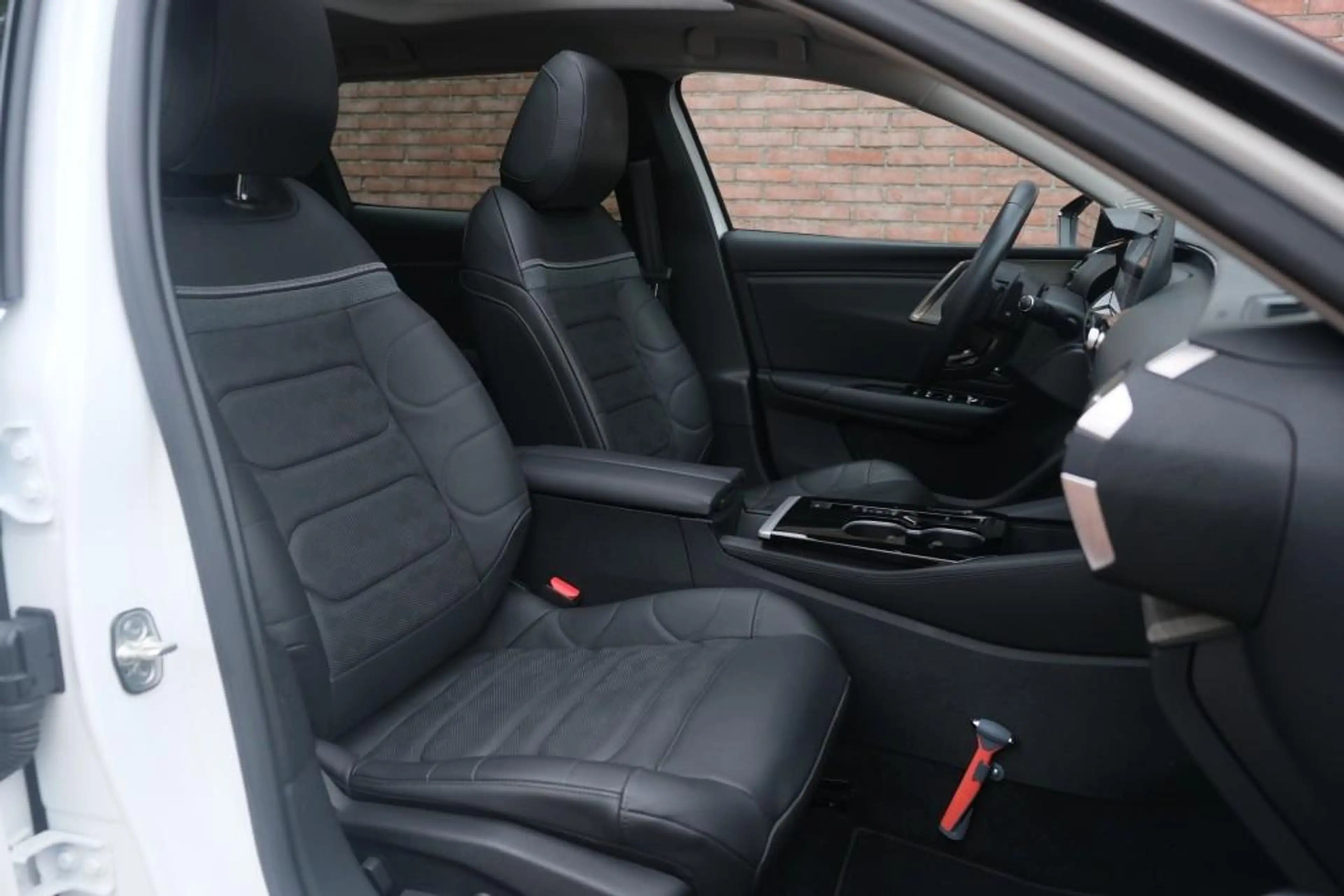 Citroen C5 X 1.6 Plug-in Hybrid 225pk EAT8 Shine | App Connect — photo 6