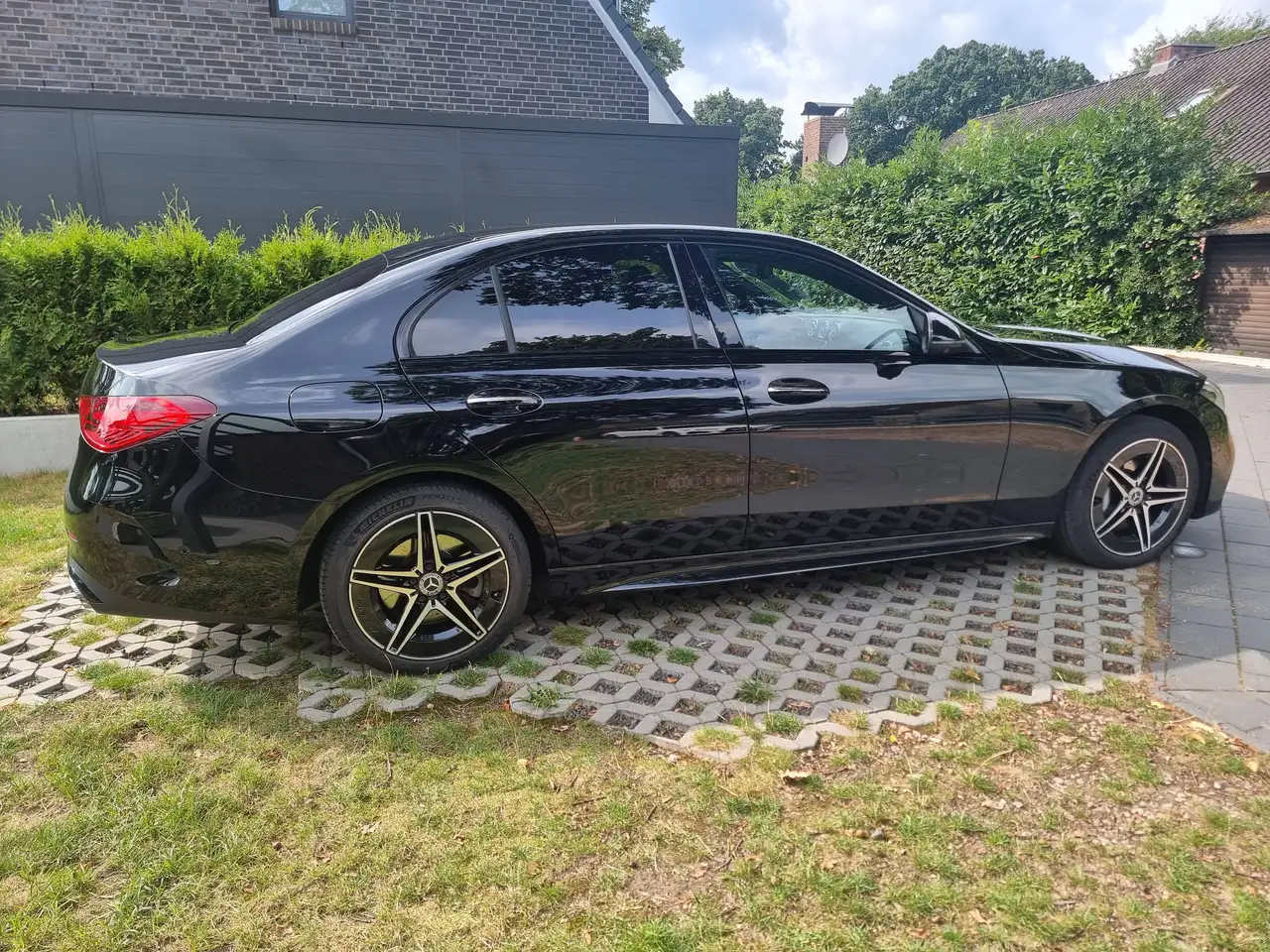 Mercedes-Benz C-Class C 300e AMG Line, миниатюра 9