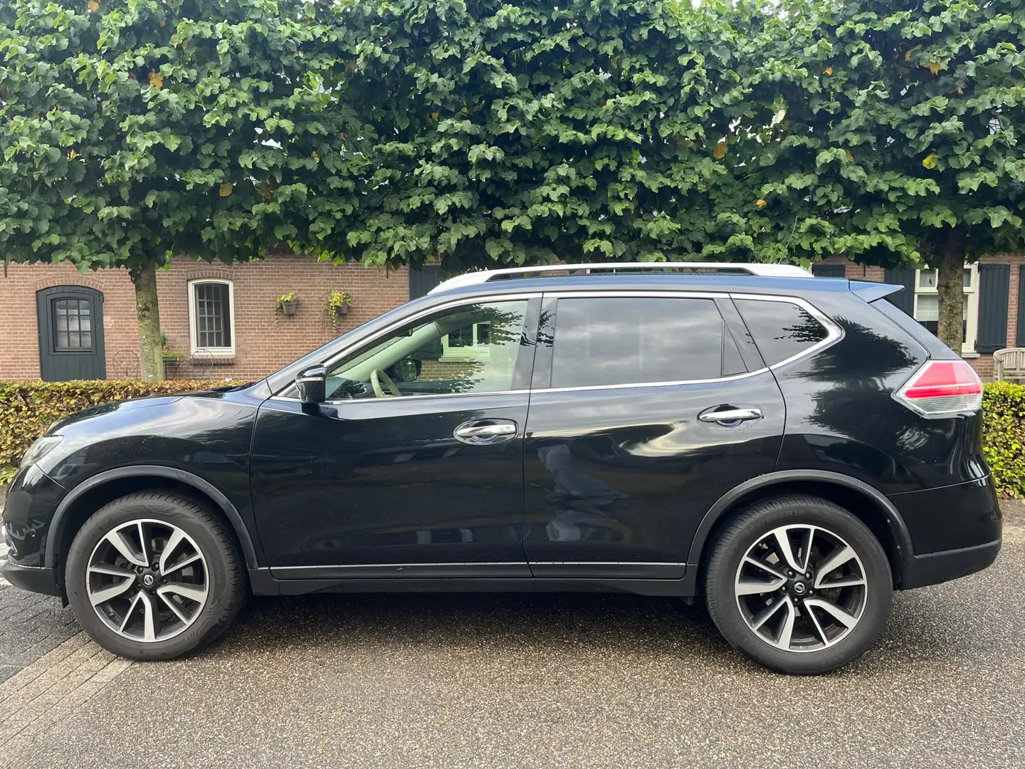 Nissan X-Trail 1.6 DCI Automaat 7-pers. Trekhaak Noir - 2