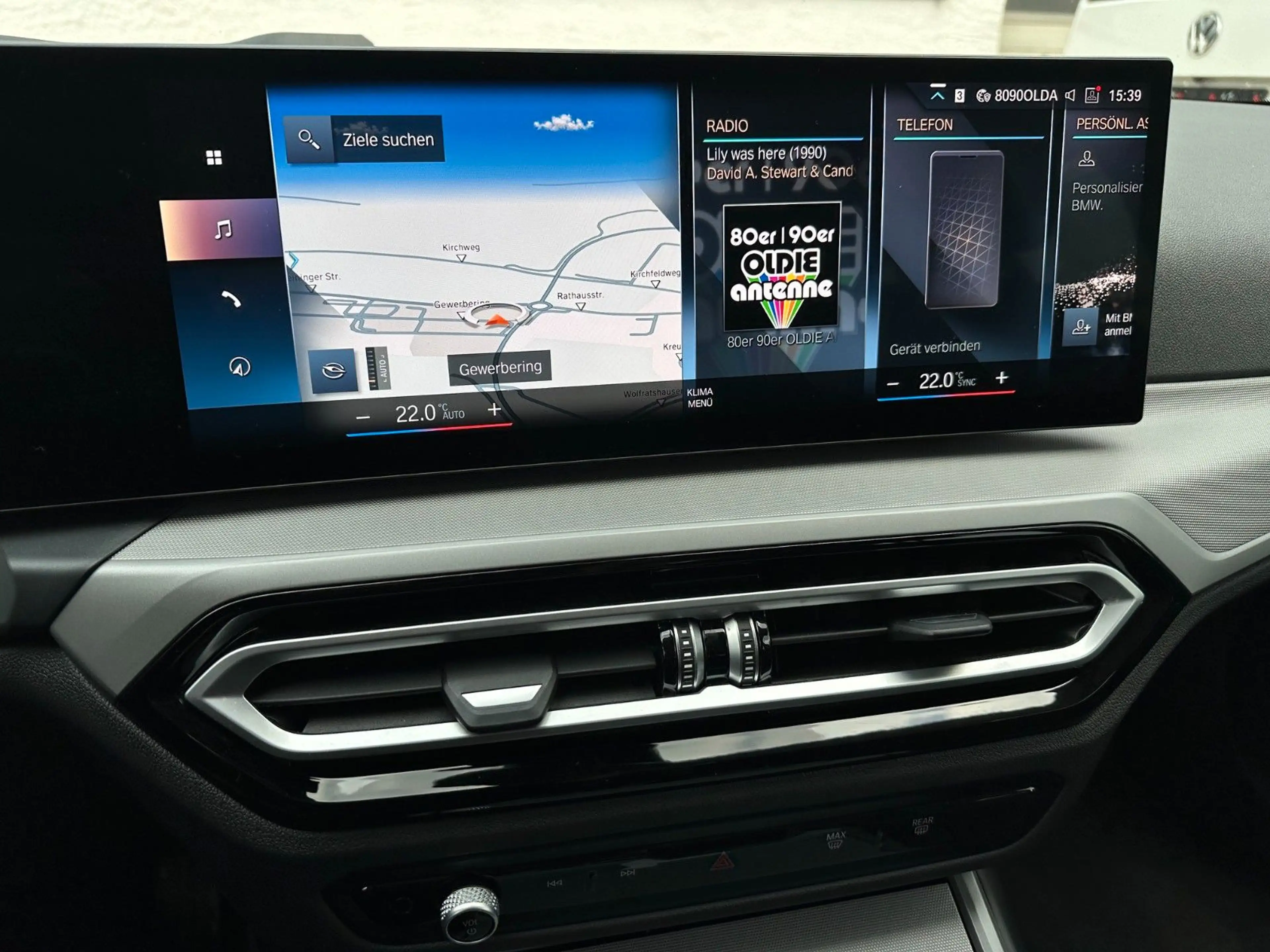 BMW 318 dT HUD Kamera Cockpit Professional 8-Fach — photo 9