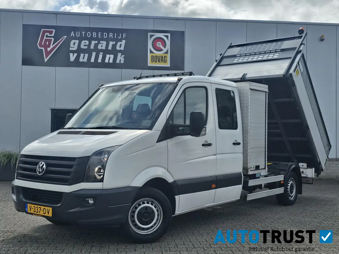 Volkswagen Crafter 2.0 TDI KIPPER TREKHAAK 6-ZITPLAATSEN 3500KG TREKG Wit - 1