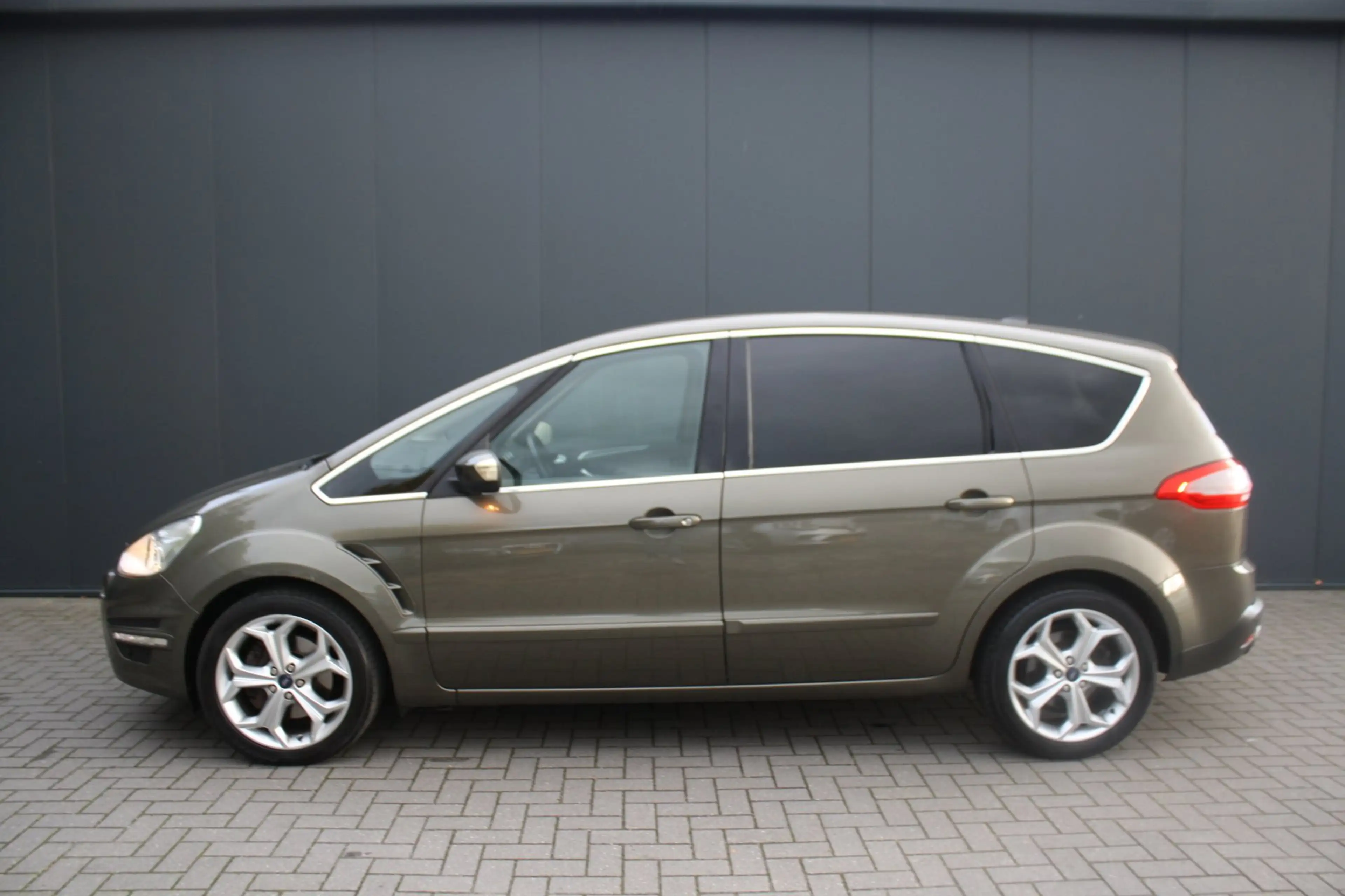 Ford S-Max 2.0 EcoBoost Titanium - NAVIGATIE - TREKHAAK - 2 x — photo 6
