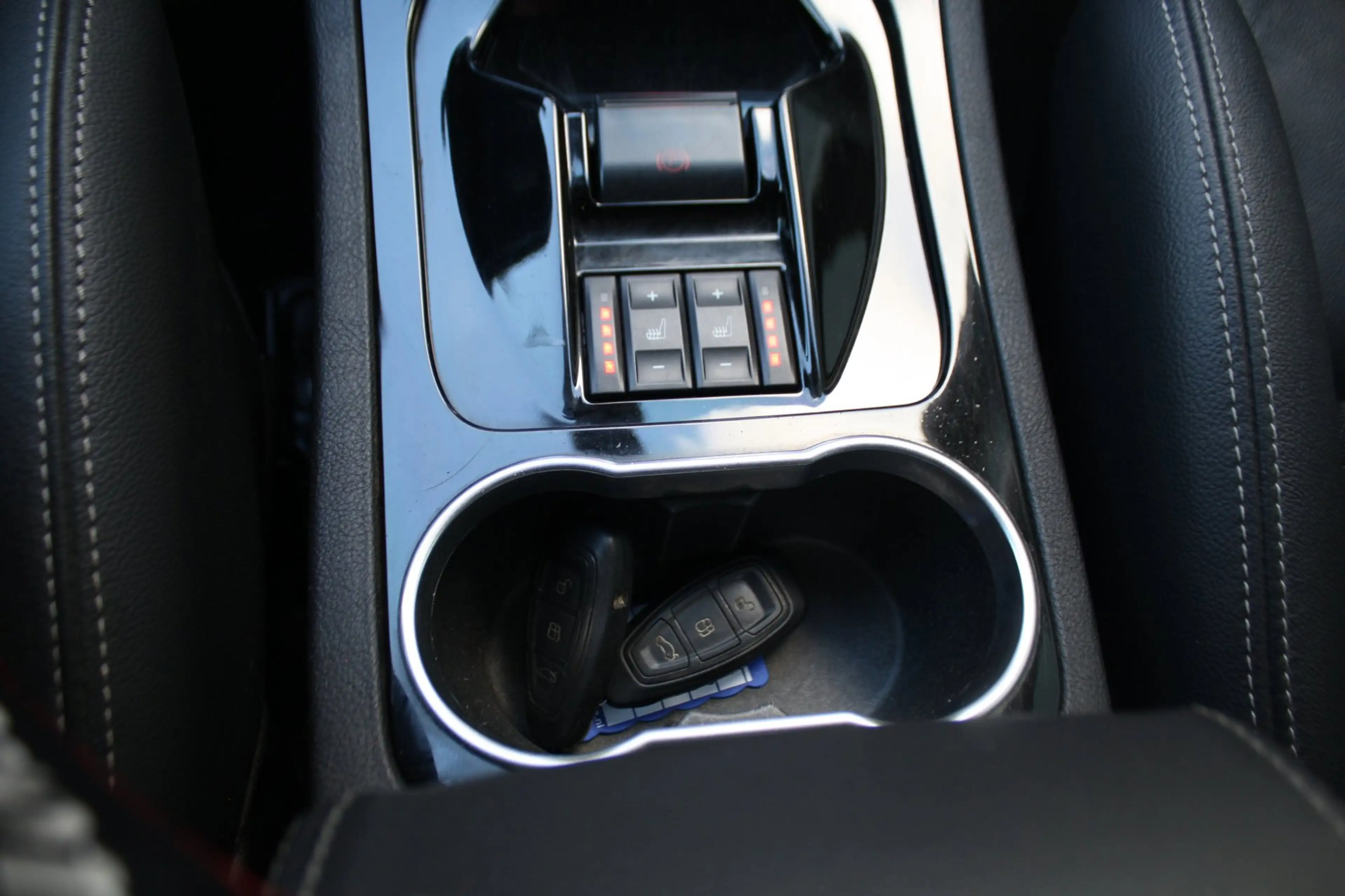 Ford S-Max 2.0 EcoBoost Titanium - NAVIGATIE - TREKHAAK - 2 x — photo 12