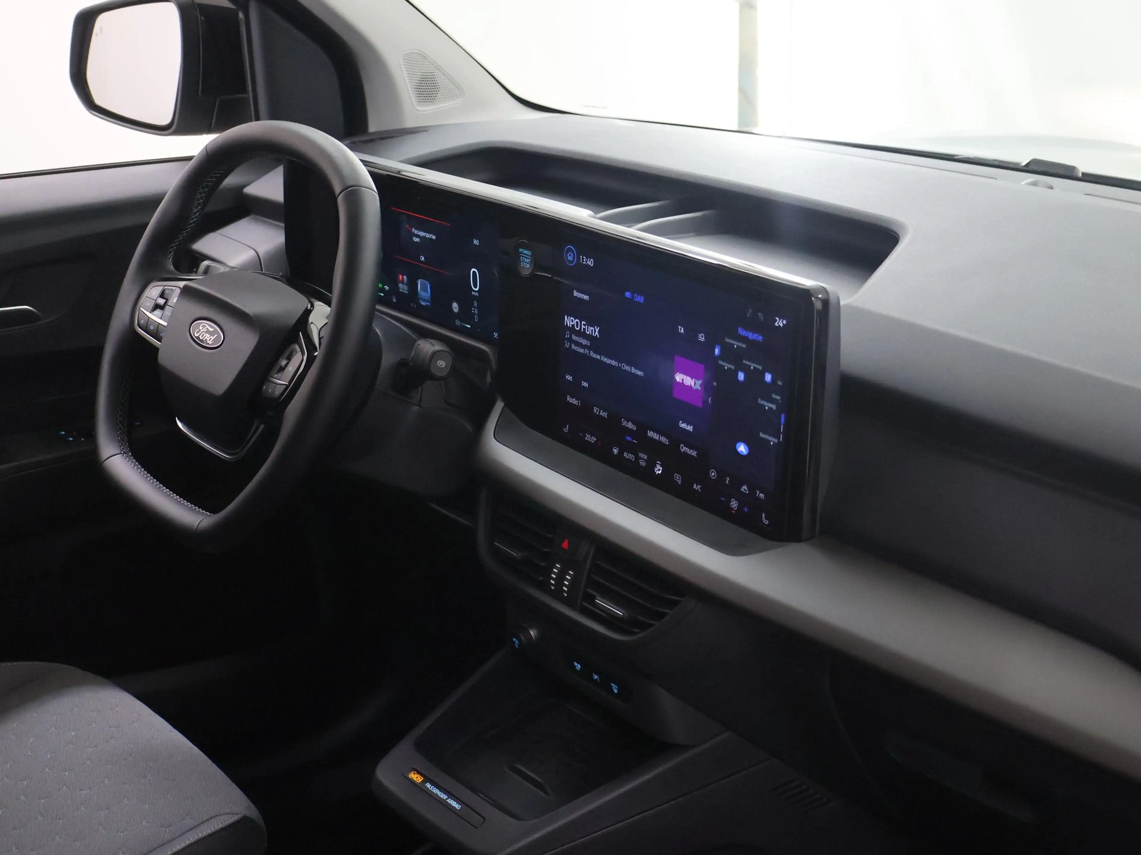 Ford Transit Courier E-Transit LIMITED | 44 kWh | ADAPTIVE CRUISE | LM — photo 9