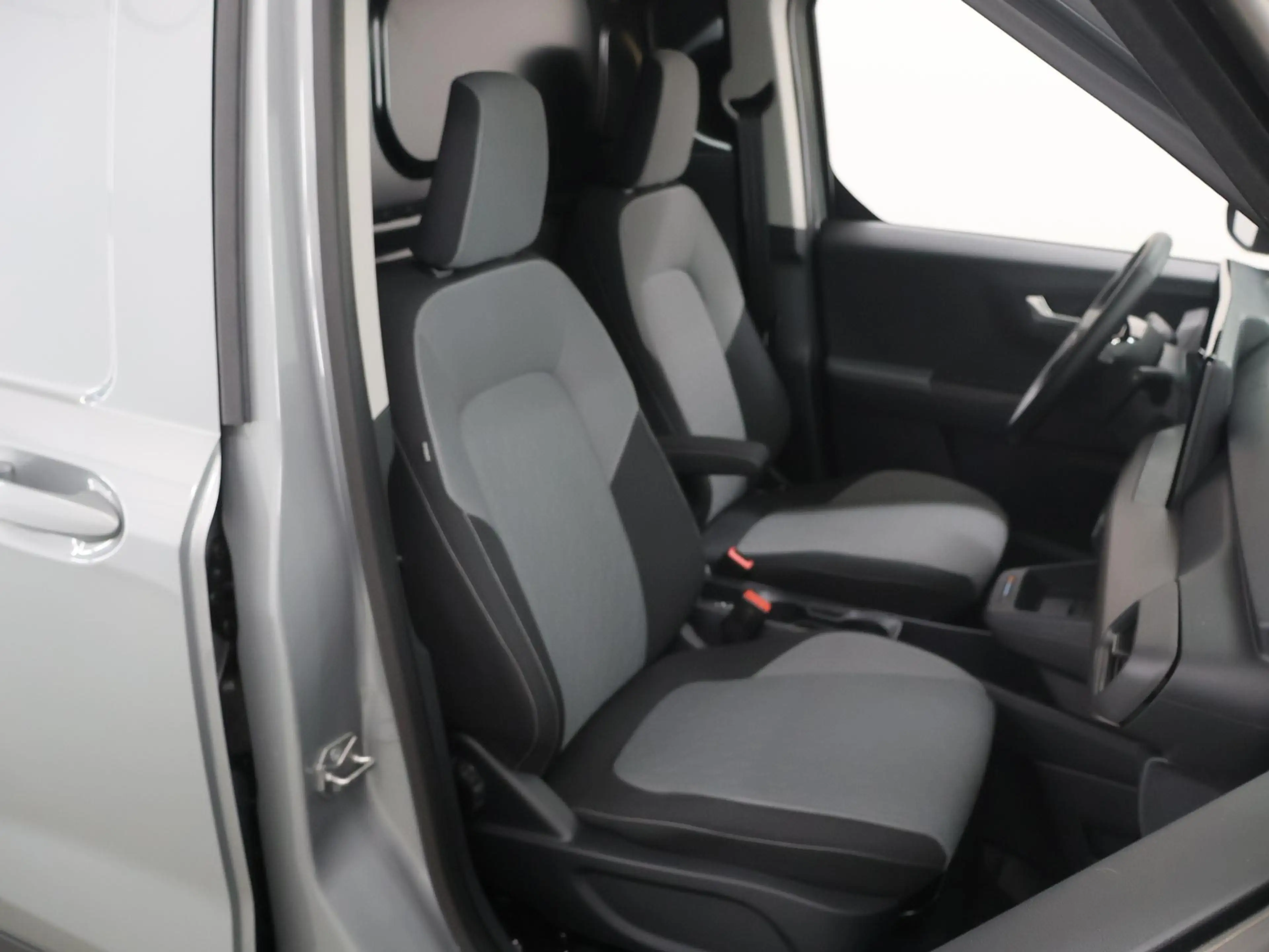 Ford Transit Courier E-Transit LIMITED | 44 kWh | ADAPTIVE CRUISE | LM — photo 10