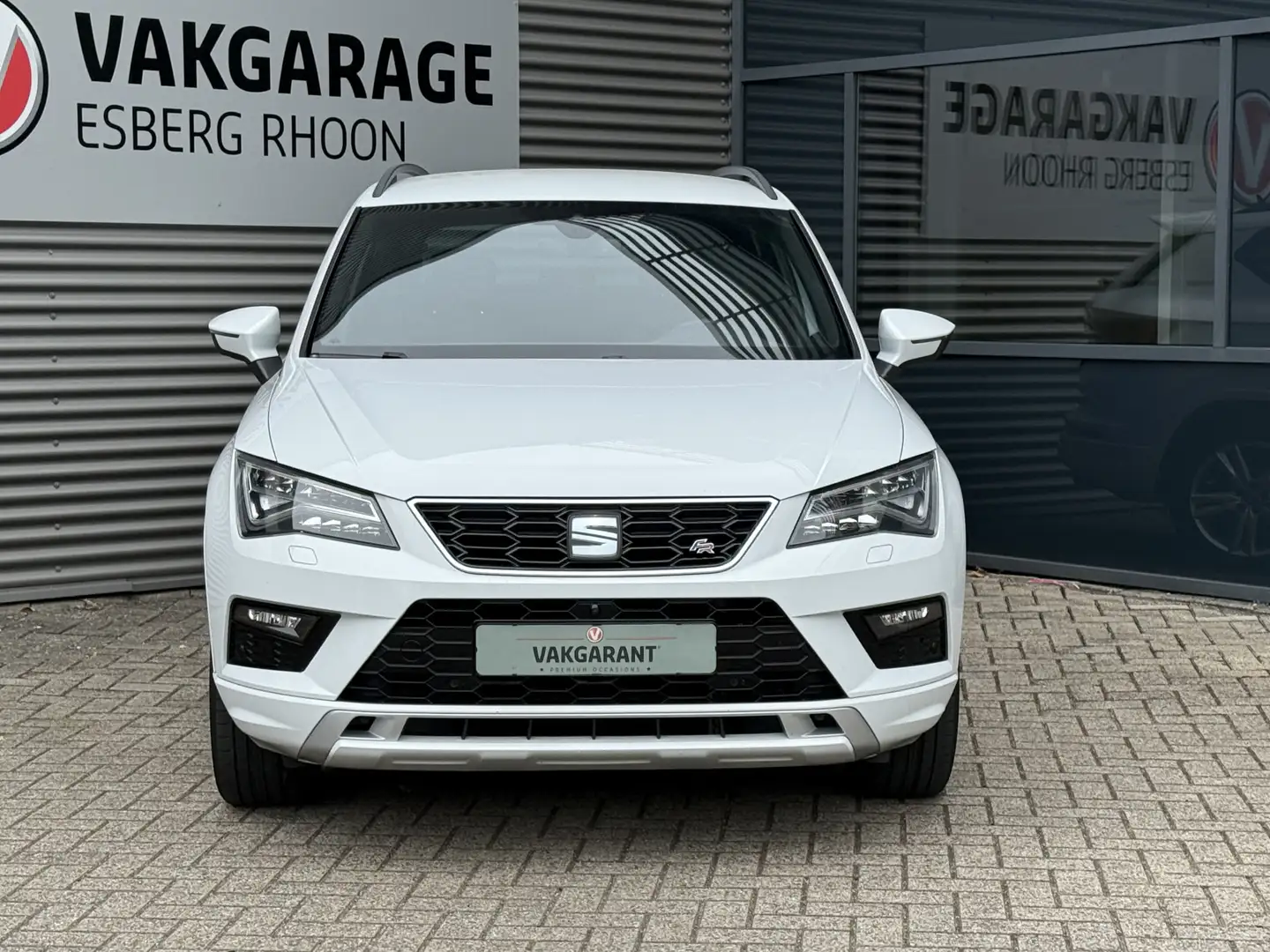SEAT Ateca 1.5 TSI FR DSG,NAV/CAM,LEER,BEATS Blanc - 2