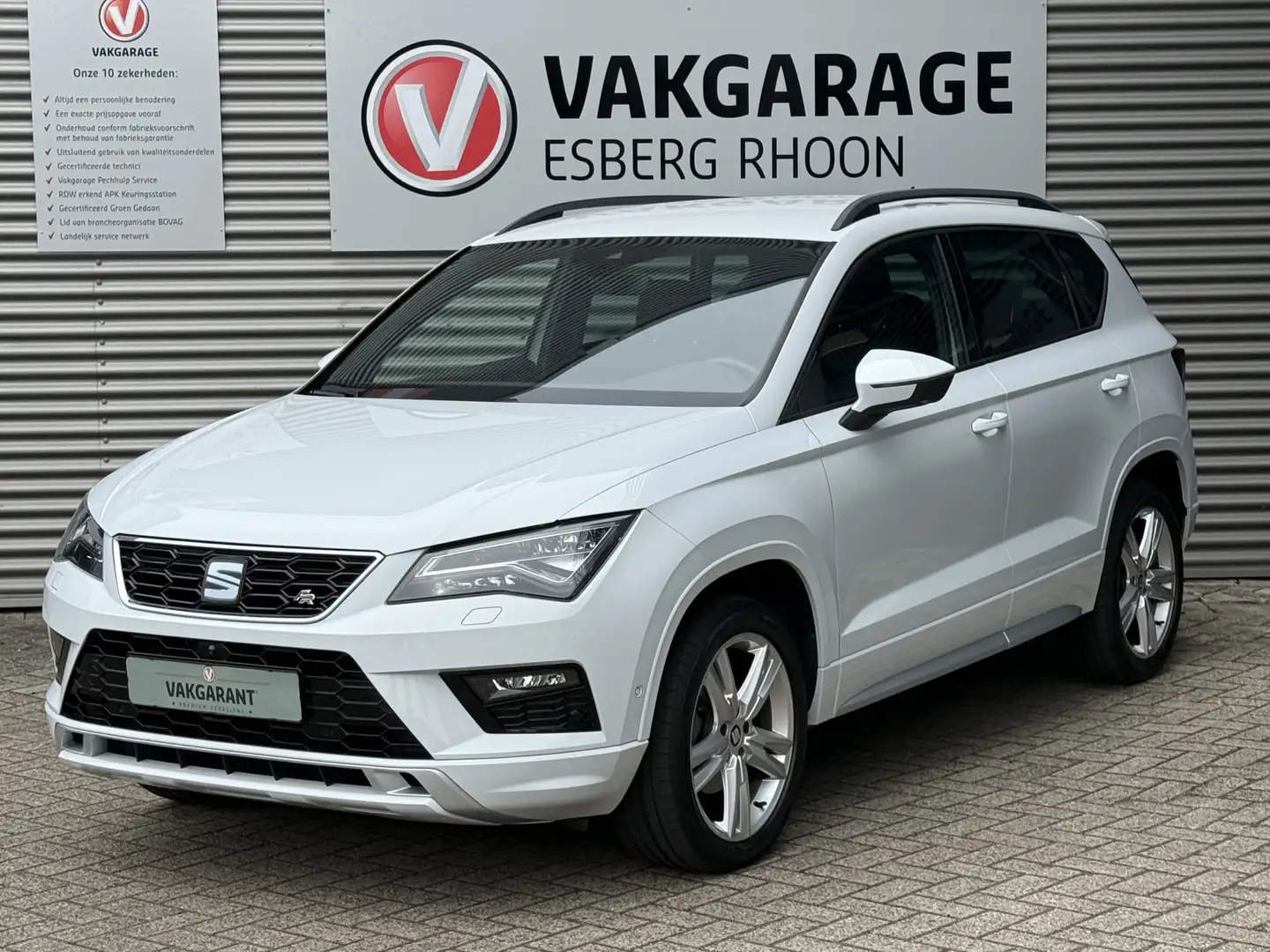 SEAT Ateca 1.5 TSI FR DSG,NAV/CAM,LEER,BEATS Blanc - 1