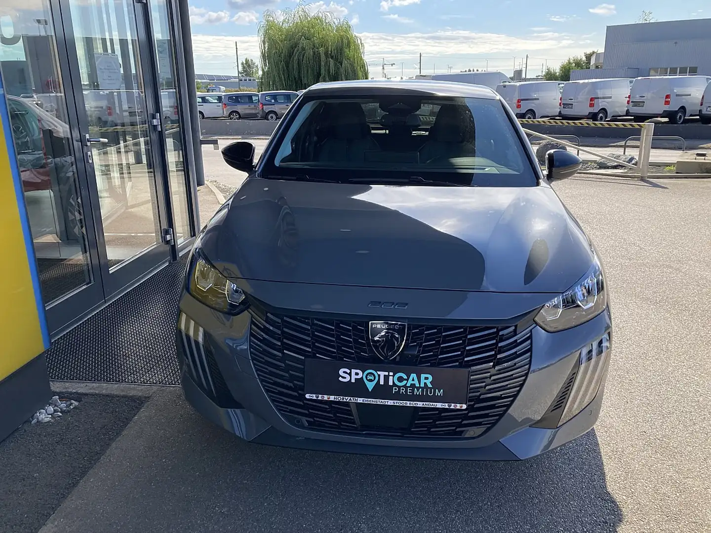 Peugeot 208 Hybrid 110 e-DCS6 Allure Grau - 2