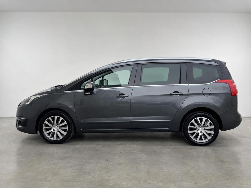 Peugeot 5008 Allure 1.6 , Head-up, PDC, Navi, StHz, Pano — photo 2