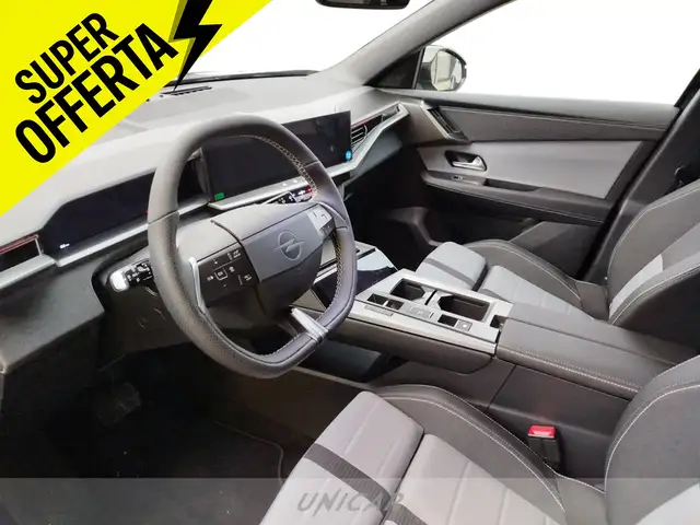 Opel Grandland view 11