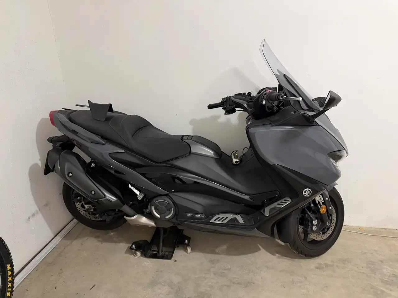 Yamaha Tmax 560