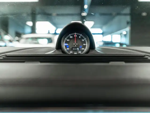 Porsche Panamera view 12