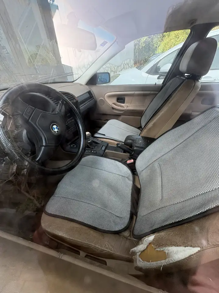 BMW 318tds, foto 3