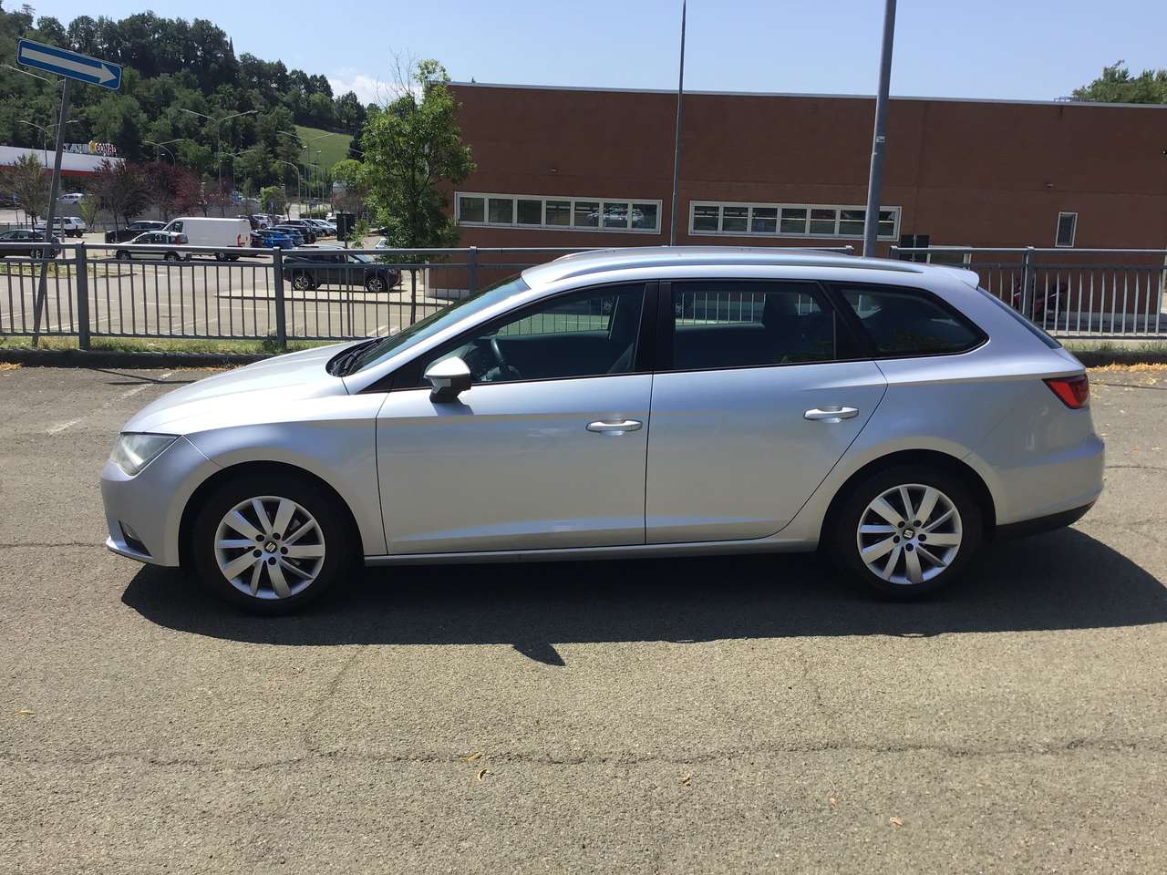 SEAT Leon ST 1.6 tdi  STYLE  s&s 105cv