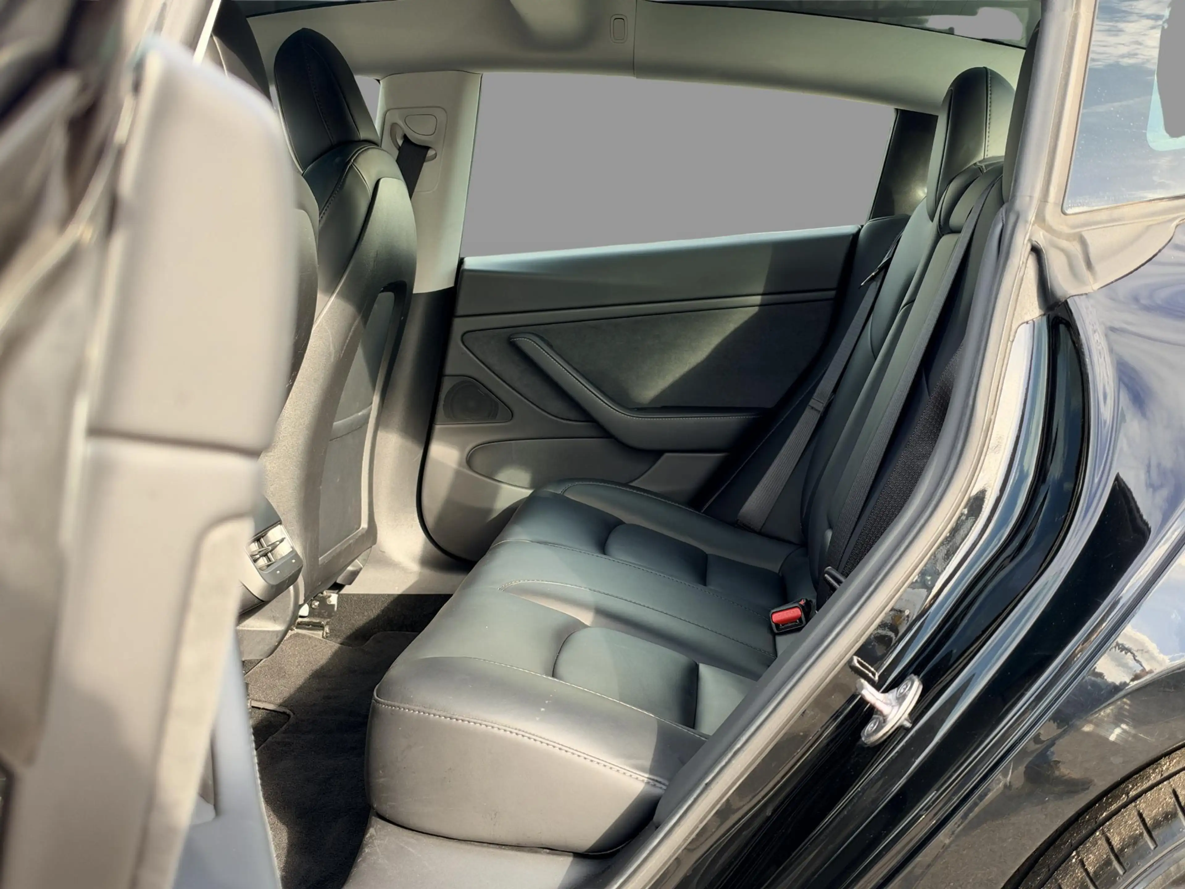 Tesla Model 3 Long Range AWD 75 kWh SOH 88,9% Facelift | Autopil — photo 8
