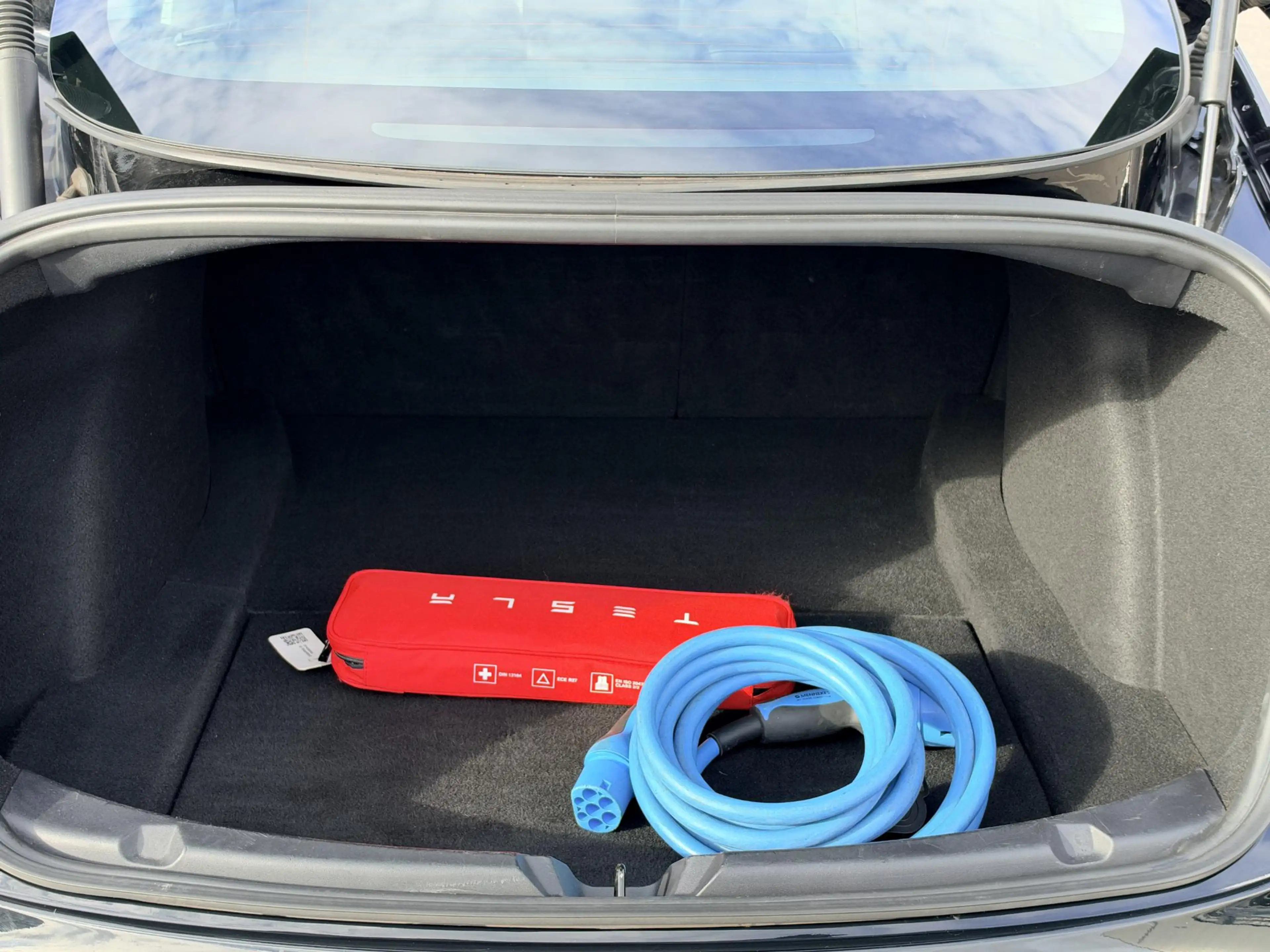 Tesla Model 3 Long Range AWD 75 kWh SOH 88,9% Facelift | Autopil — photo 12
