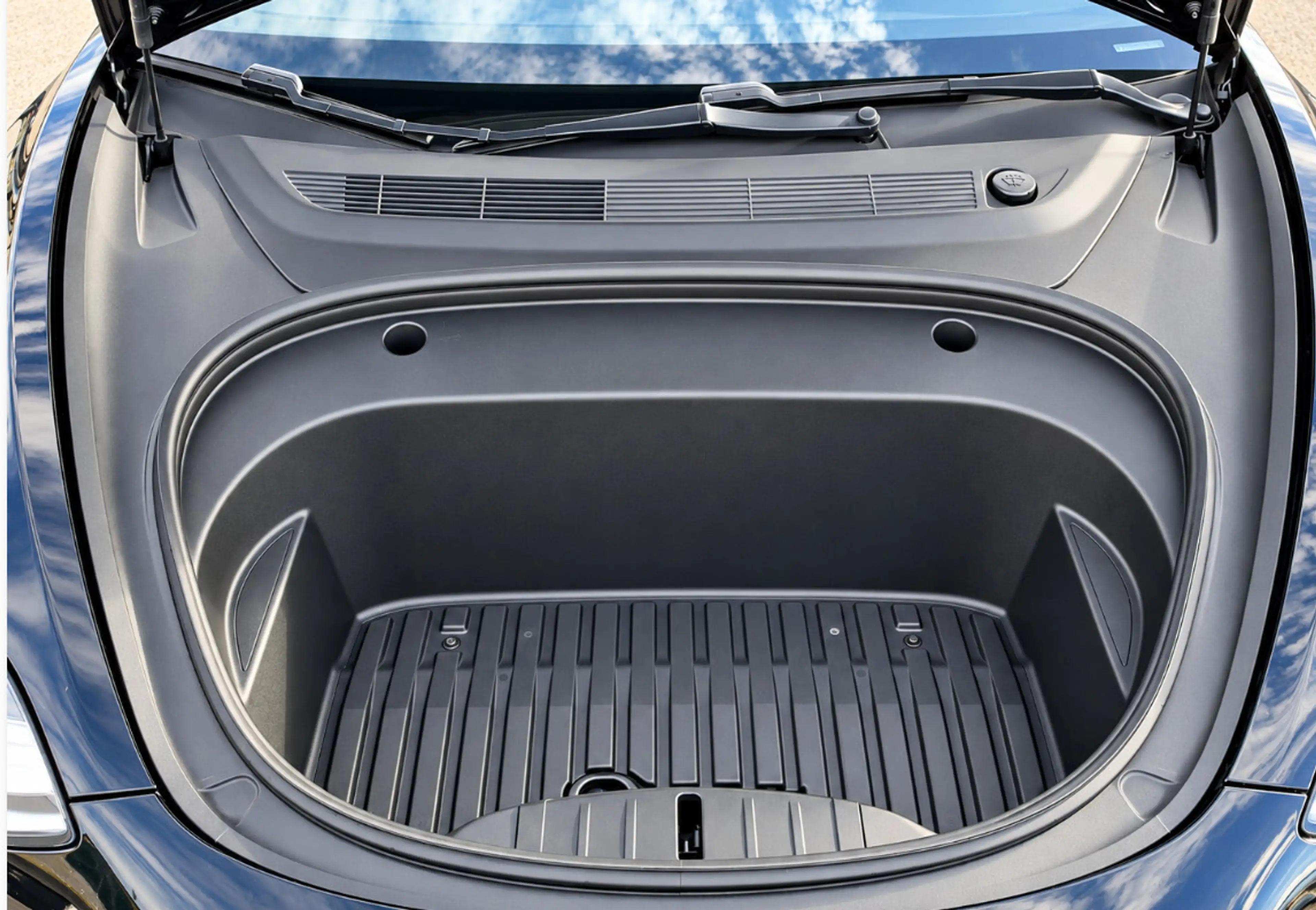 Tesla Model 3 Long Range AWD 75 kWh SOH 88,9% Facelift | Autopil — photo 10