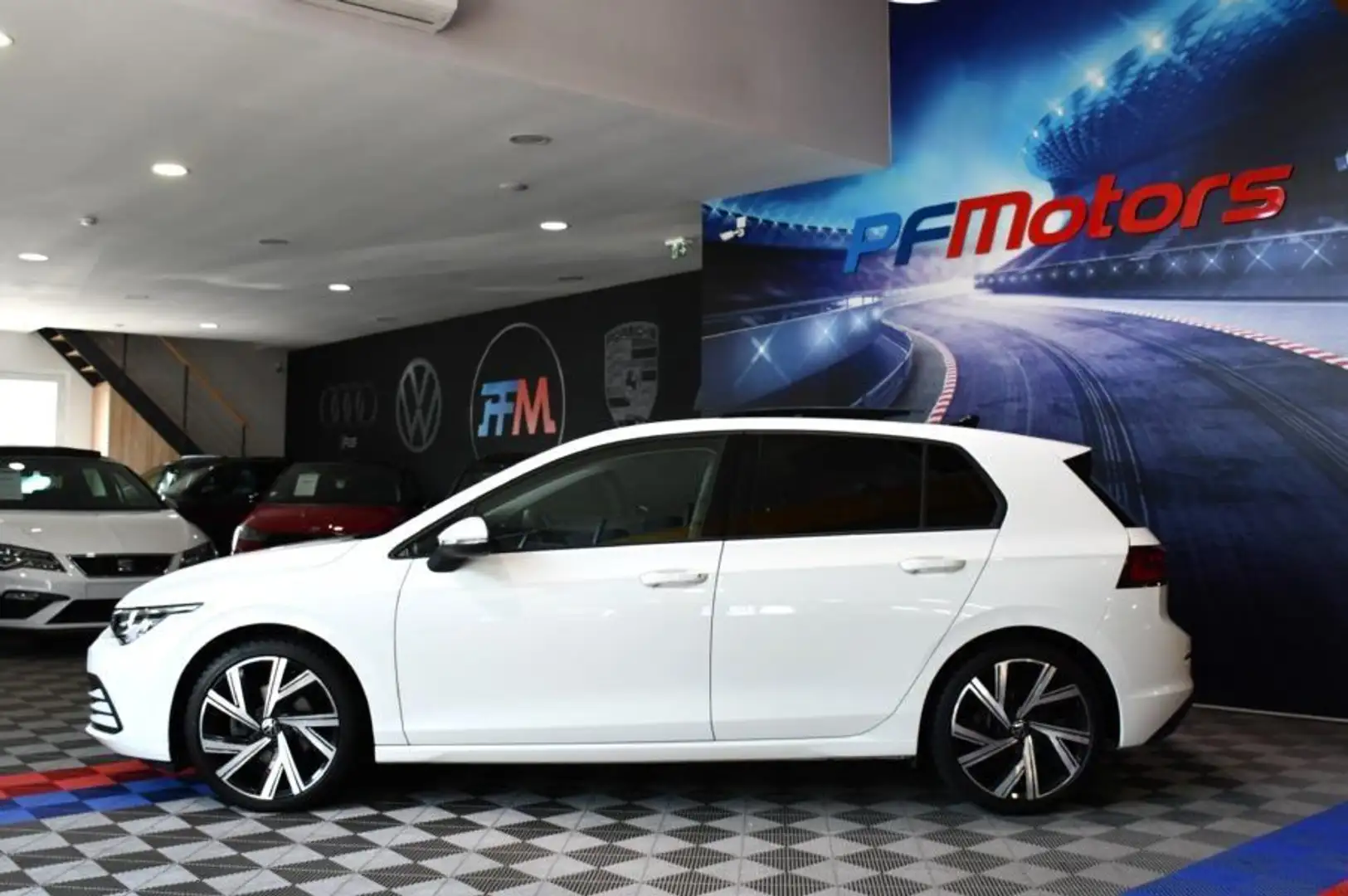 Volkswagen Golf 8 Life 1.5 TSI 150 BVM6 GPS Virtual TO IQ Light AC Blanc - 2