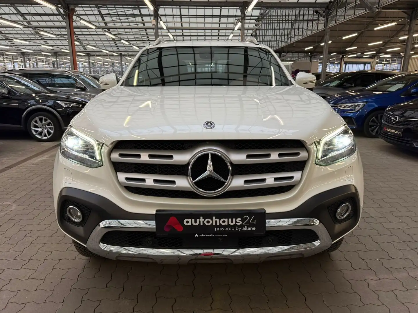 Mercedes-Benz X 350 d Edition Power 4Matic|360°|LED|AHK Weiß - 2