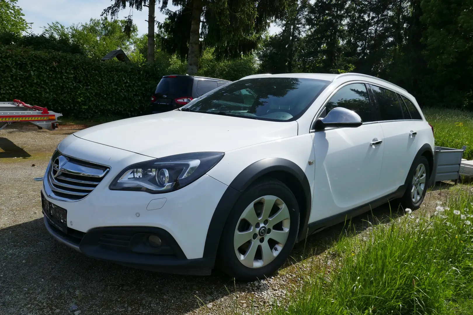 Opel Insignia Basis ecoFlex 4x4/Allrad Weiß - 2