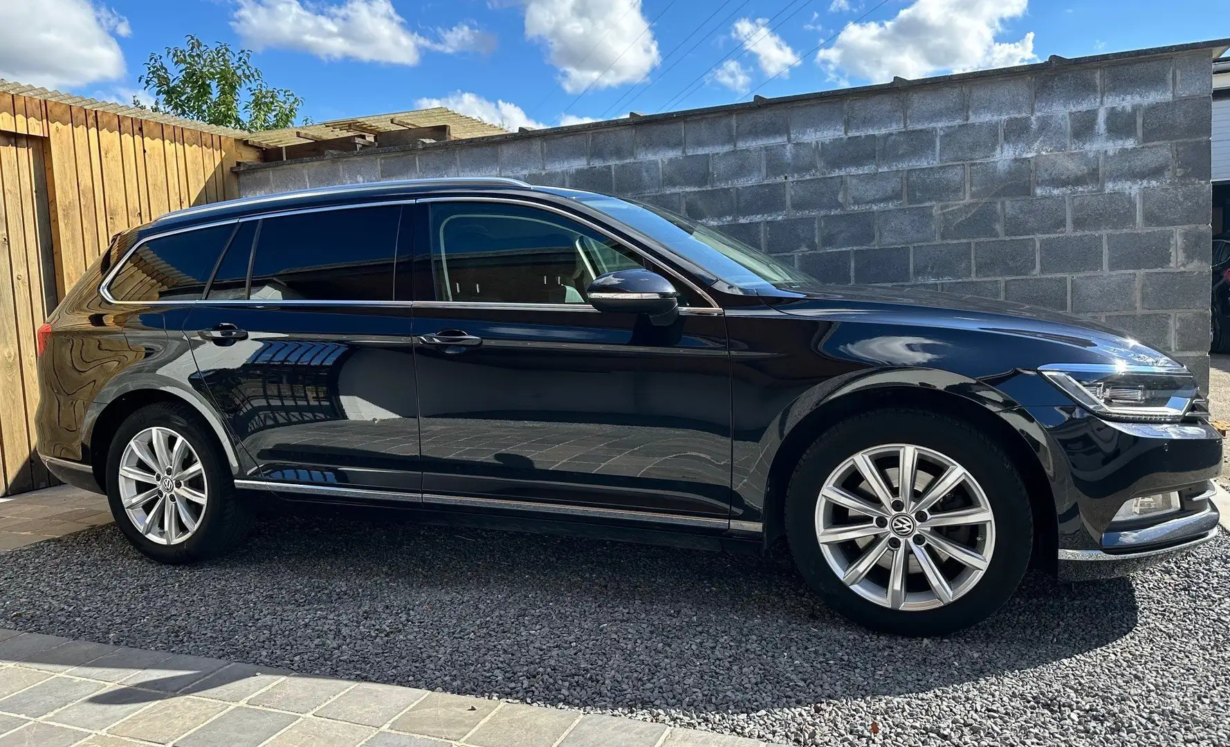 Volkswagen Passat Variant 1.4 TSI DSG Highline Keyless HUD Led Navi Full Negro - 1