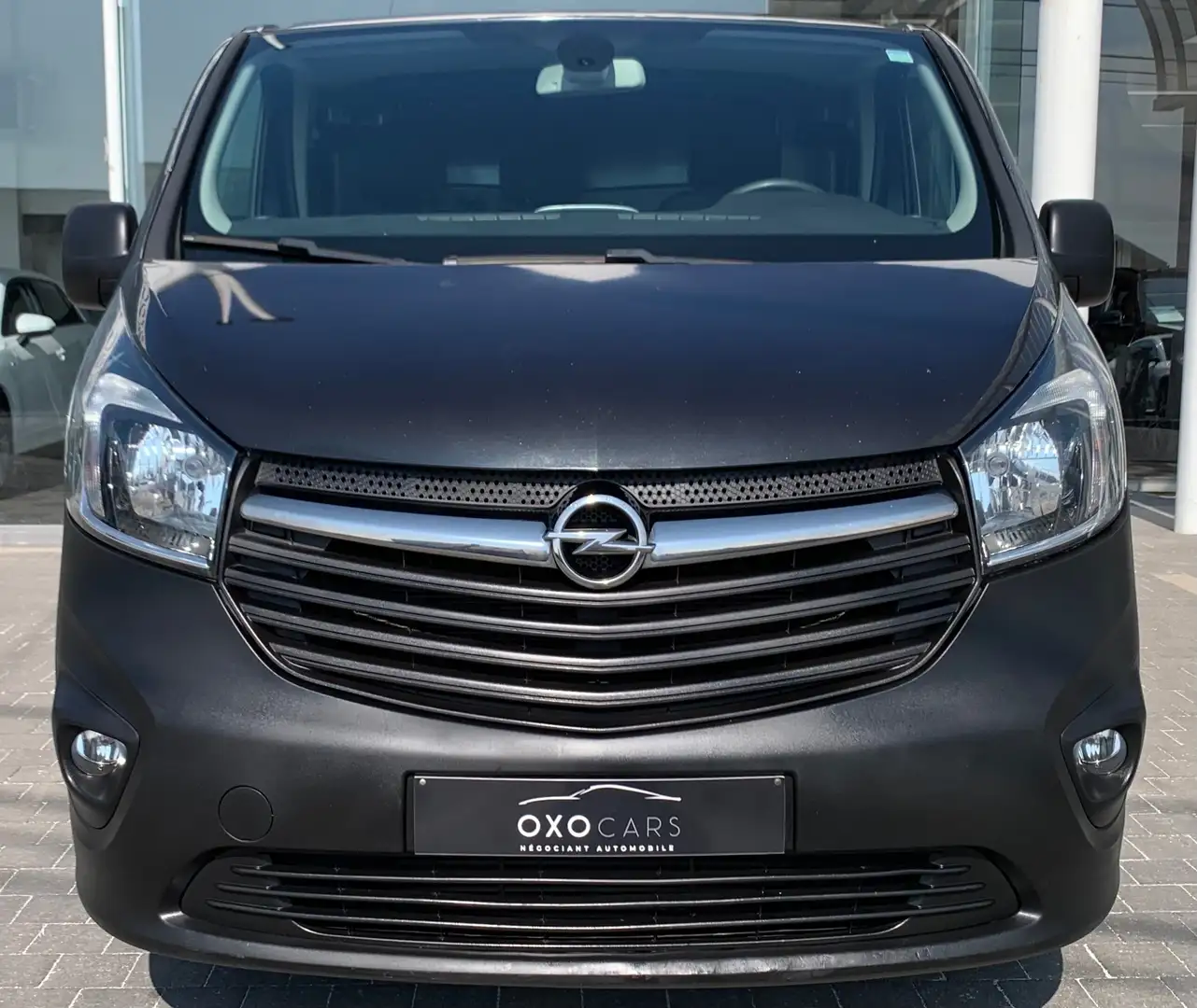 Opel Vivaro 1.6CDTI/ 3Places / Gps / Airco /Camera/11.149 HTVA Noir - 2