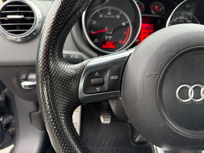 Audi TT Coupe 2.0 TFSI Leder SHZ 8xbereift Tempo 3.Hd — photo 15