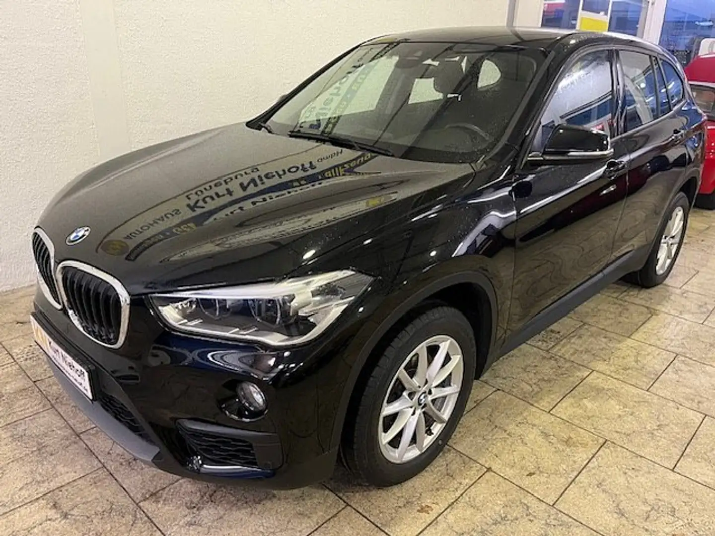 BMW Baureihe X1 sDrive 18 i Advantage, Navi,LED Negru - 2
