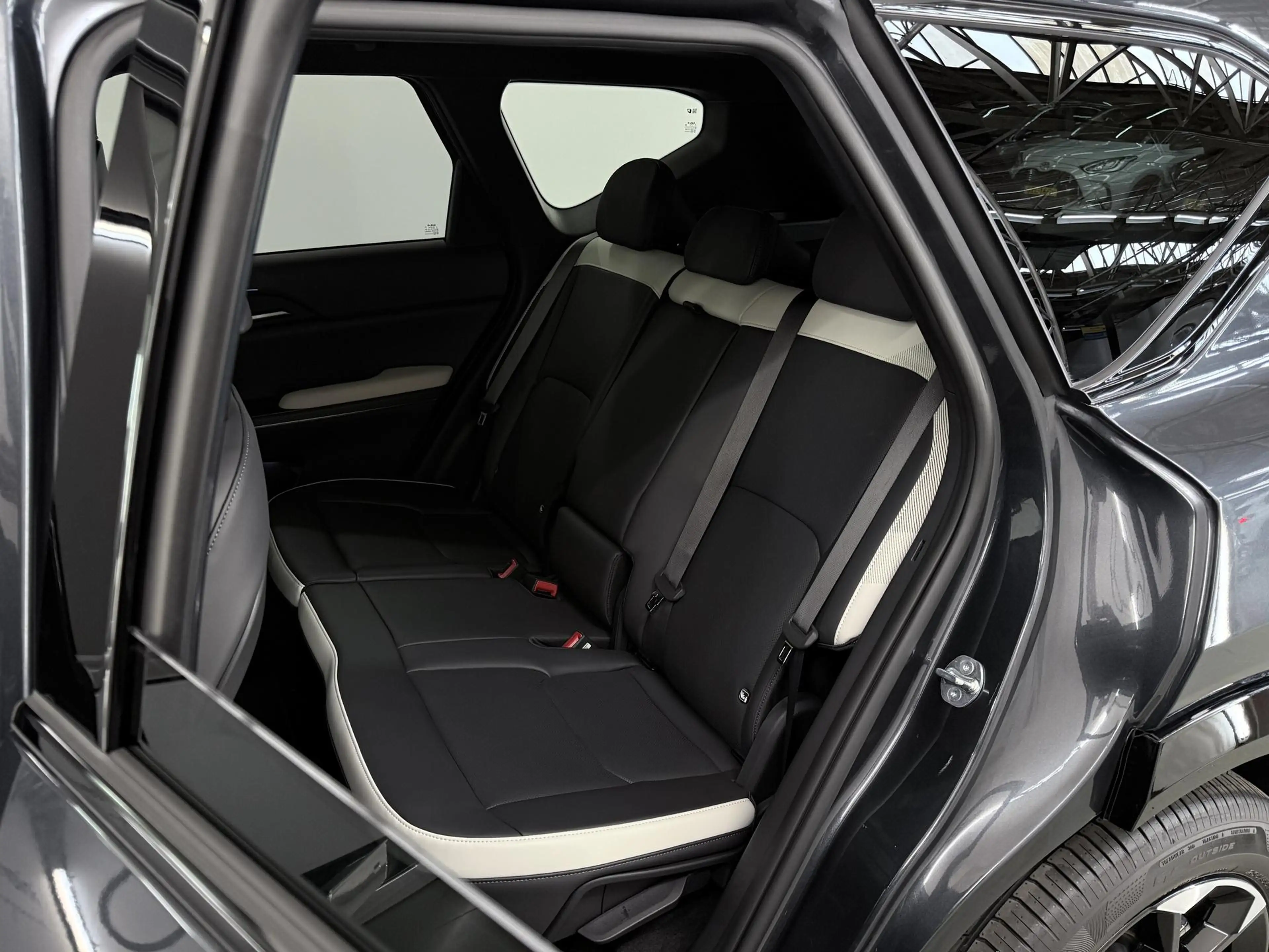 Kia EV5 GT-Line Business Edition 81.4 kWh | Panoramaschuif — photo 11