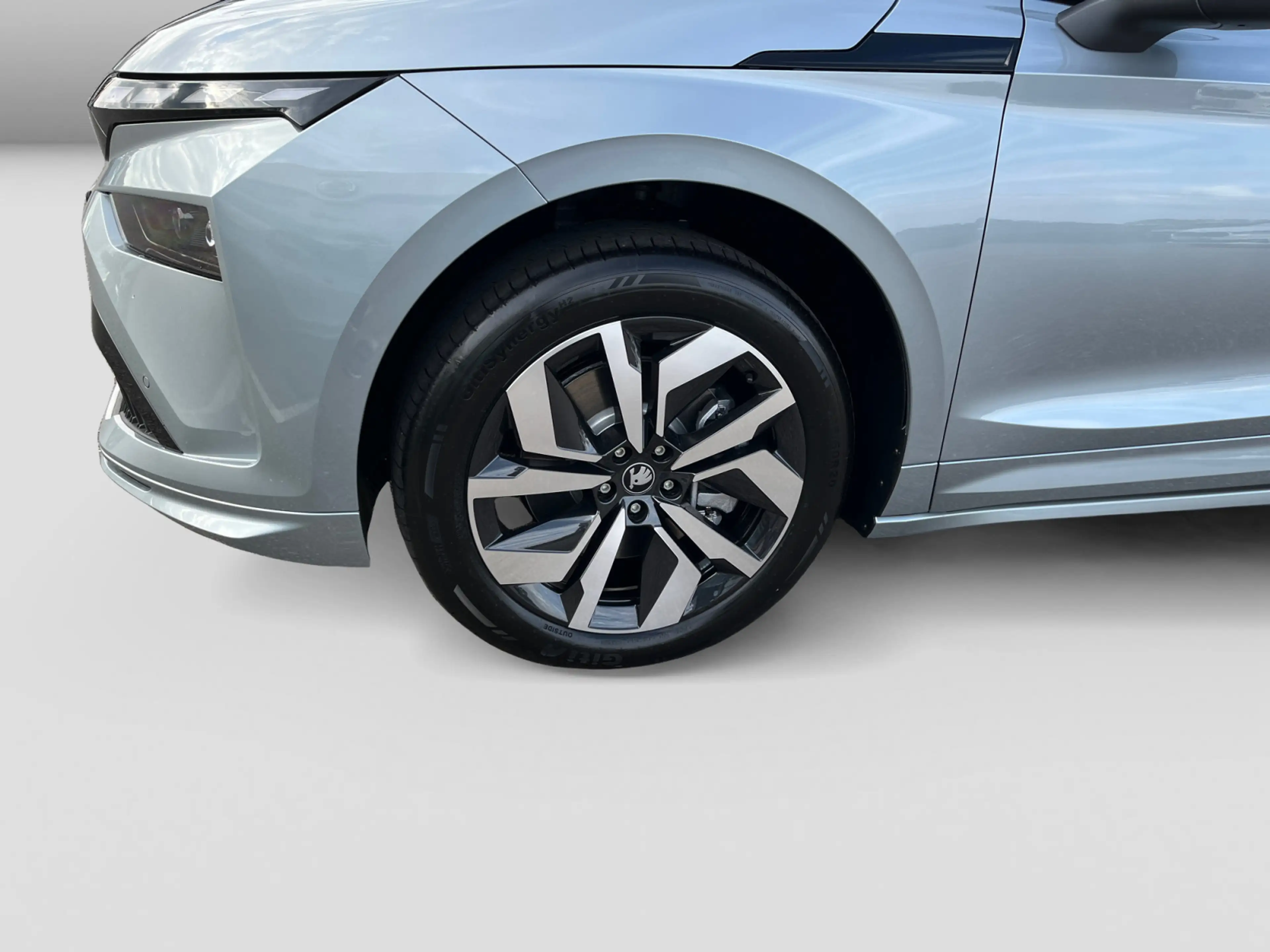 Skoda Enyaq Sportline 85 Advanced HuD 360° Canton AHK — photo 5